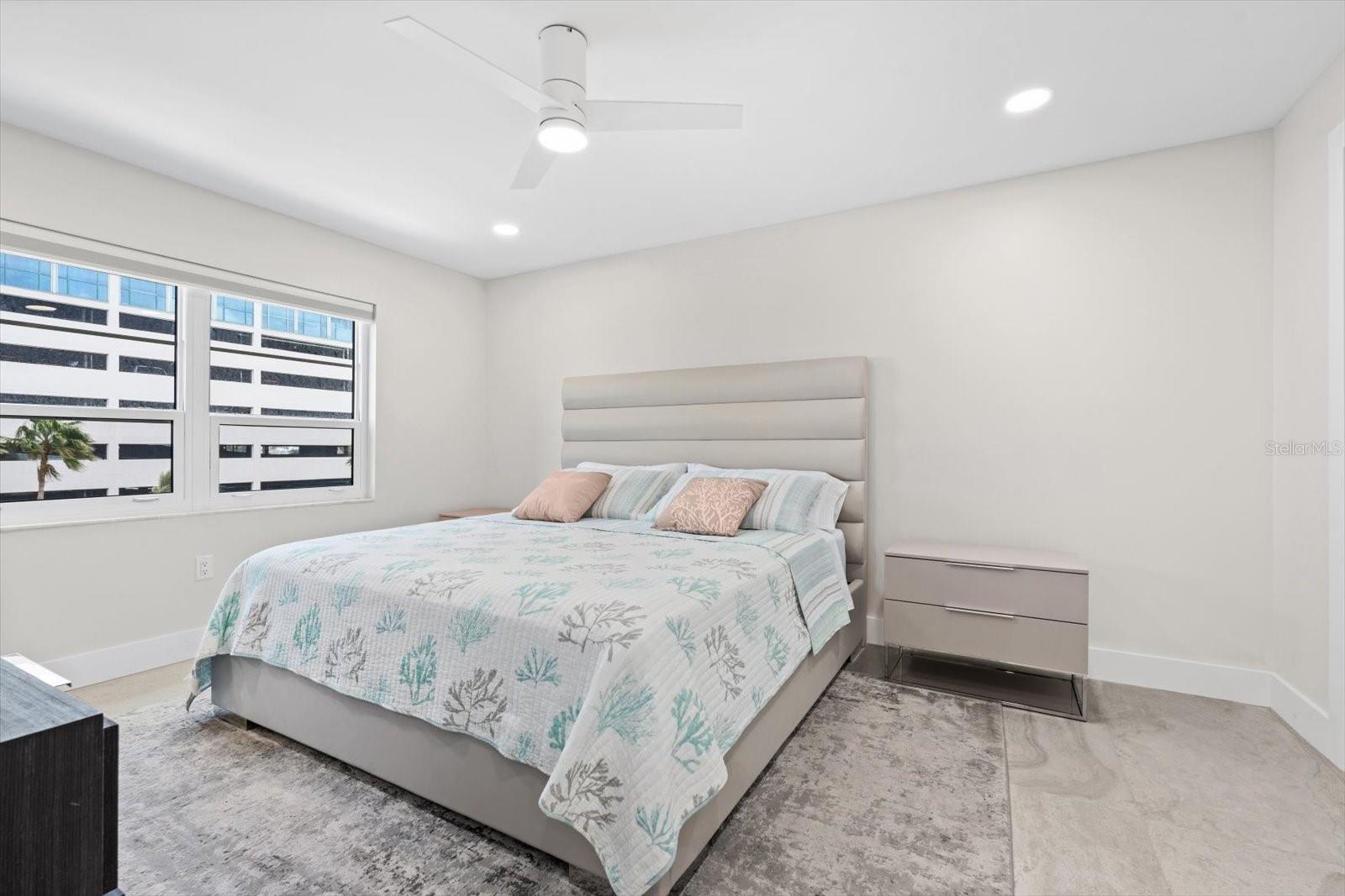 800 BENJAMIN FRANKLIN DR #505, SARASOTA, FL — photo 13