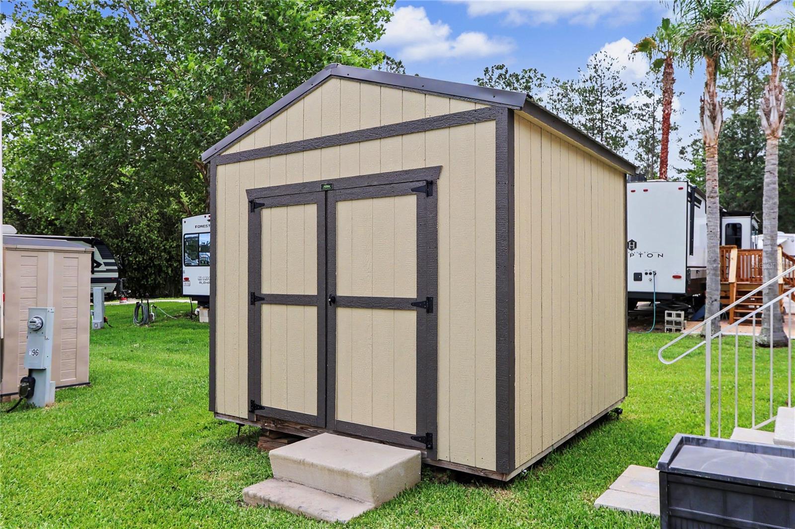 2923 NE 104TH AVE, SILVER SPRINGS, FL — photo 4