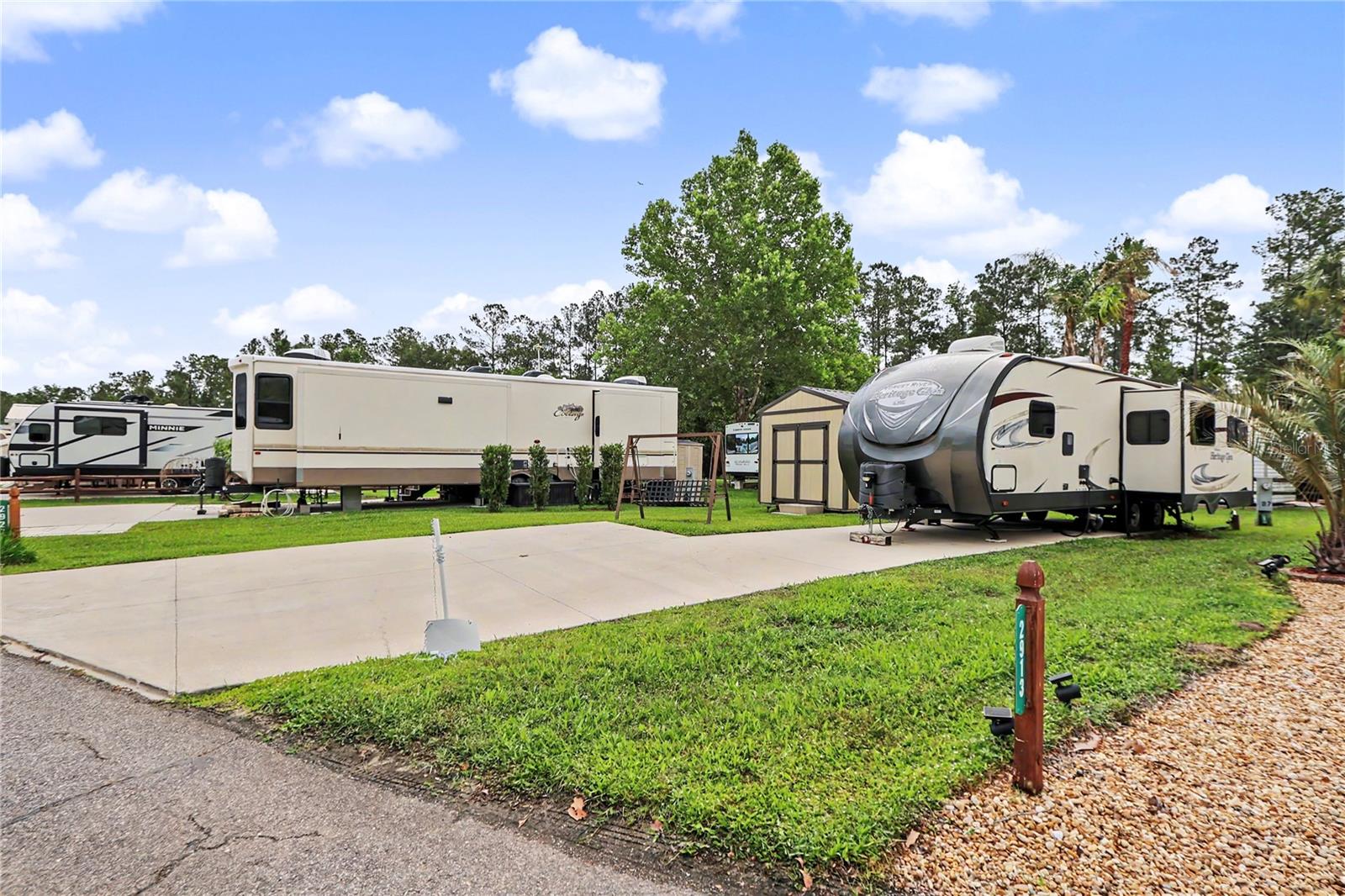 2923 NE 104TH AVE, SILVER SPRINGS, FL — photo 6