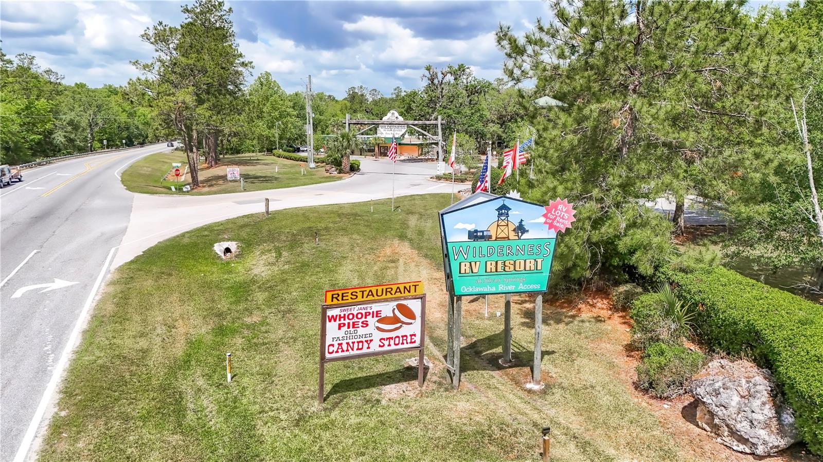 2923 NE 104TH AVE, SILVER SPRINGS, FL — photo 11