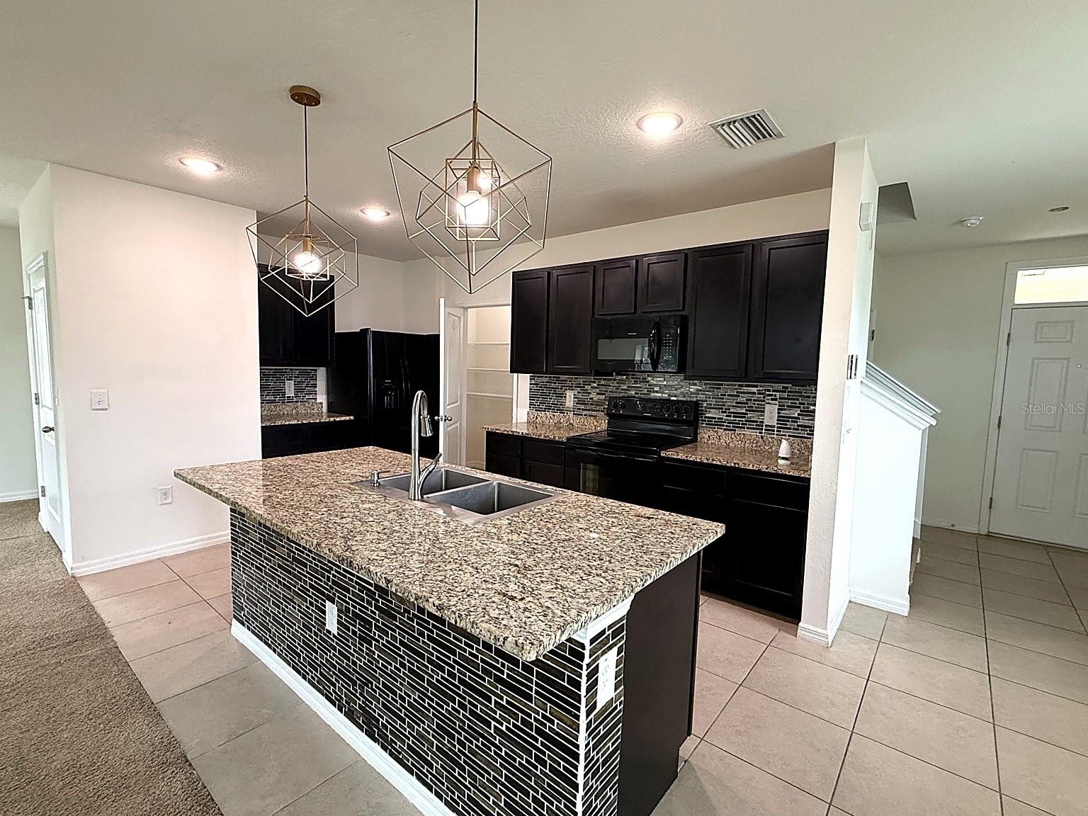 32649 PEZ LANDING LN, WESLEY CHAPEL, FL — photo 5