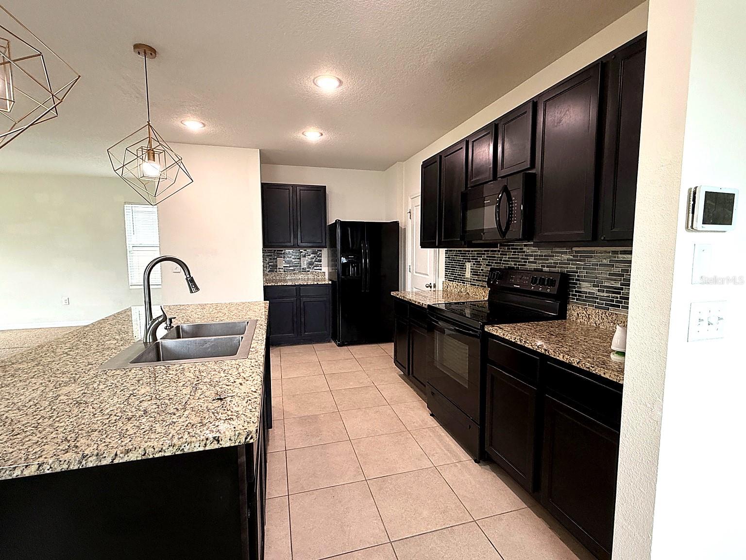 32649 PEZ LANDING LN, WESLEY CHAPEL, FL — photo 4
