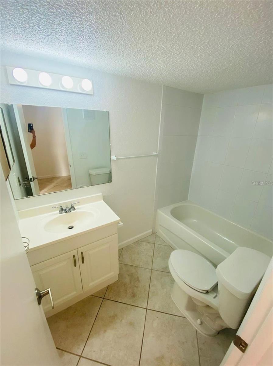633 N KEENE RD #APT C, CLEARWATER, FL — photo 15