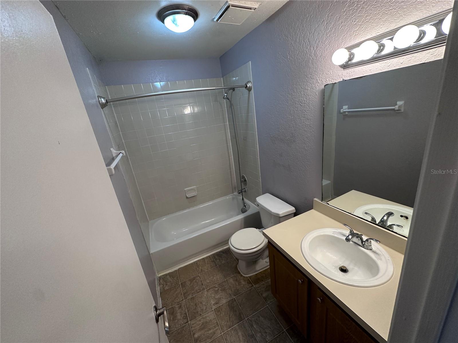 4111 S SEMORAN BLVD #3, ORLANDO, FL — photo 11