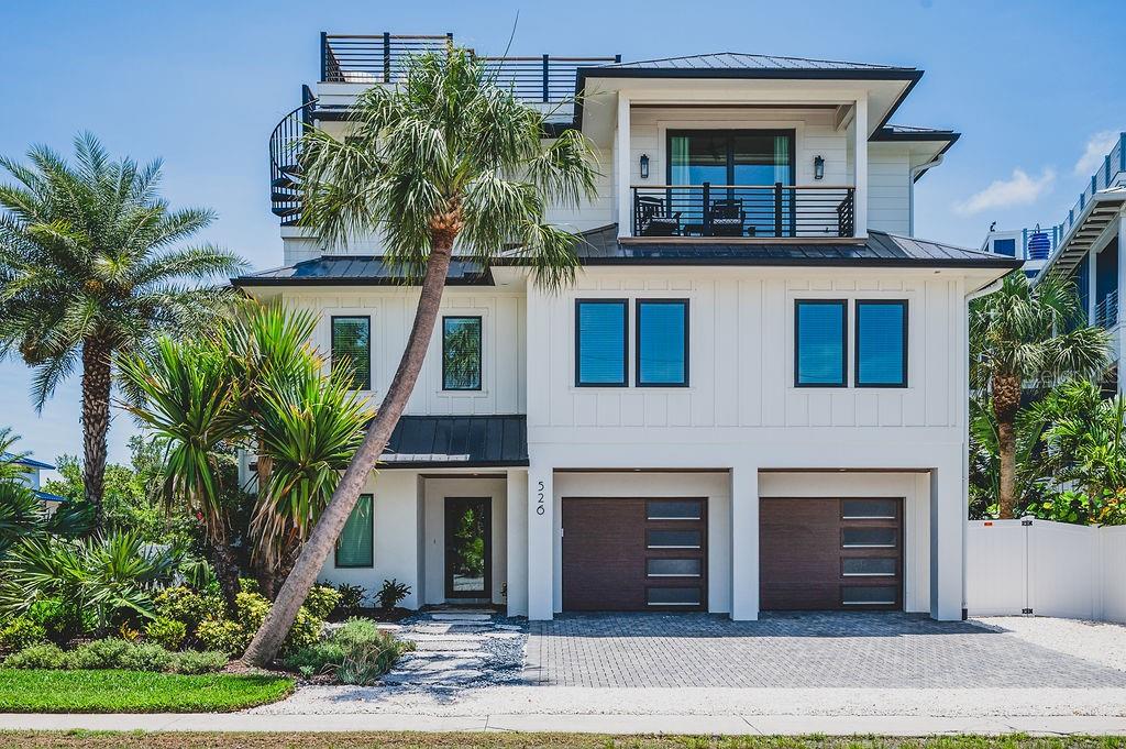 526 SEAGULL WAY, ANNA MARIA, FL — photo 2