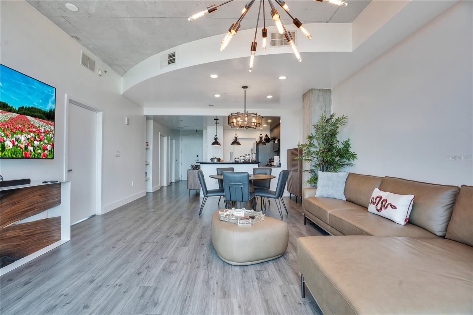 525 E JACKSON ST #604, ORLANDO, FL — photo 21