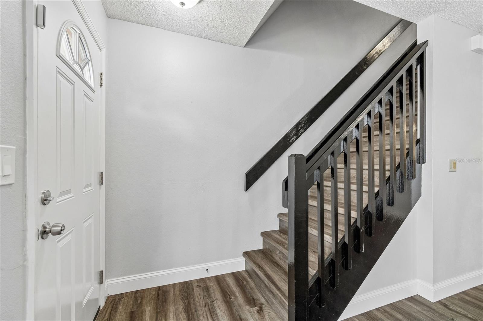 1403 BRIGADOON DR, CLEARWATER, FL — photo 16