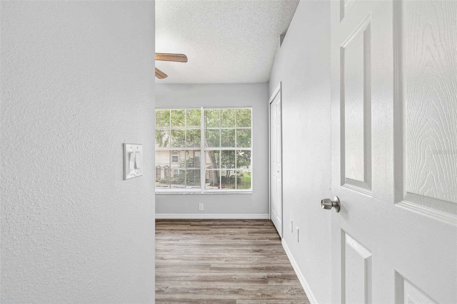 1403 BRIGADOON DR, CLEARWATER, FL — photo 24