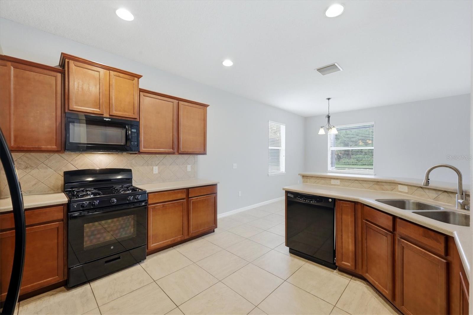 12218 LAVENDER LOOP, BRADENTON, FL — photo 15