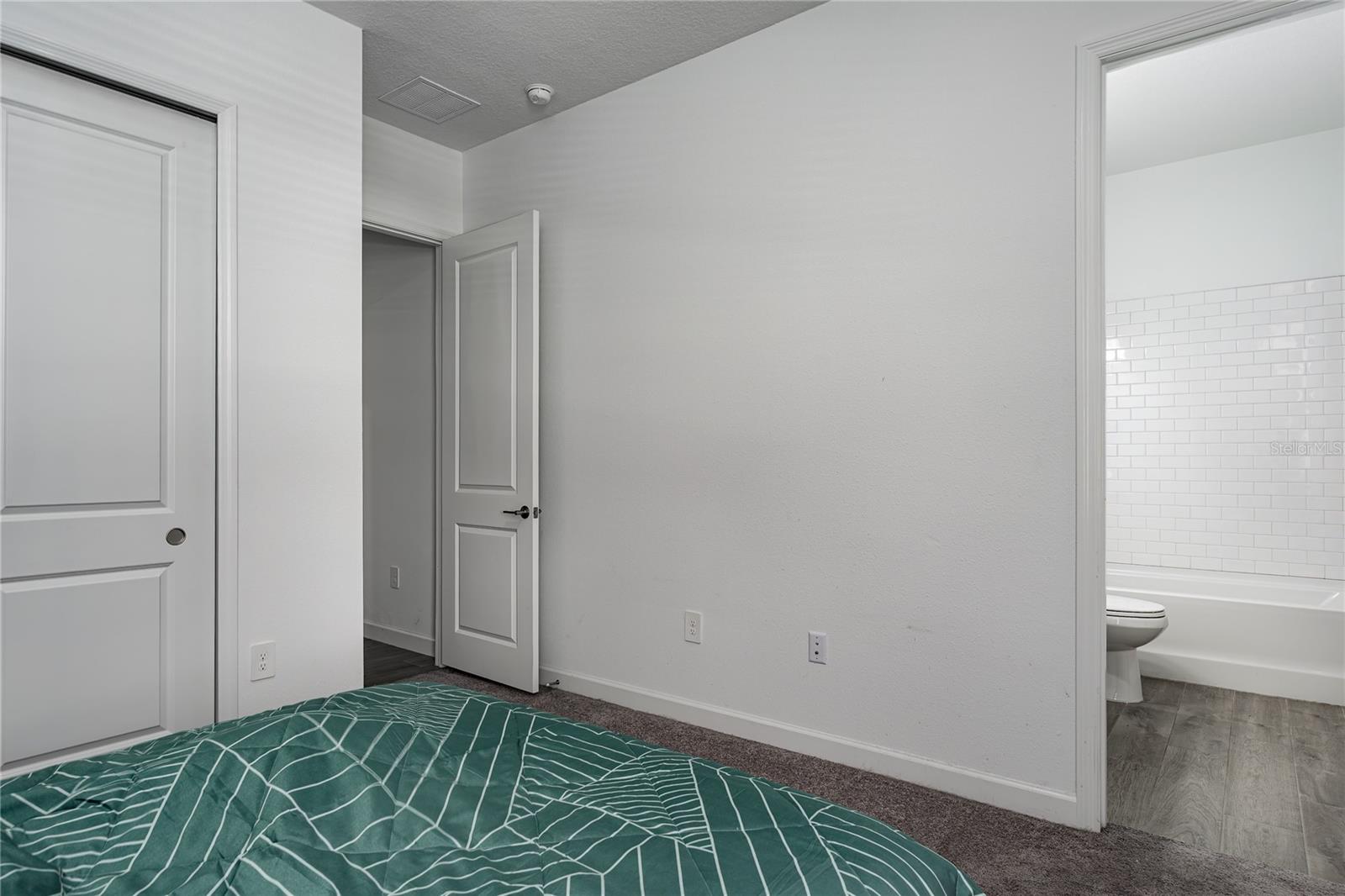 17439 HOLLY WELL AVE, WIMAUMA, FL — photo 18