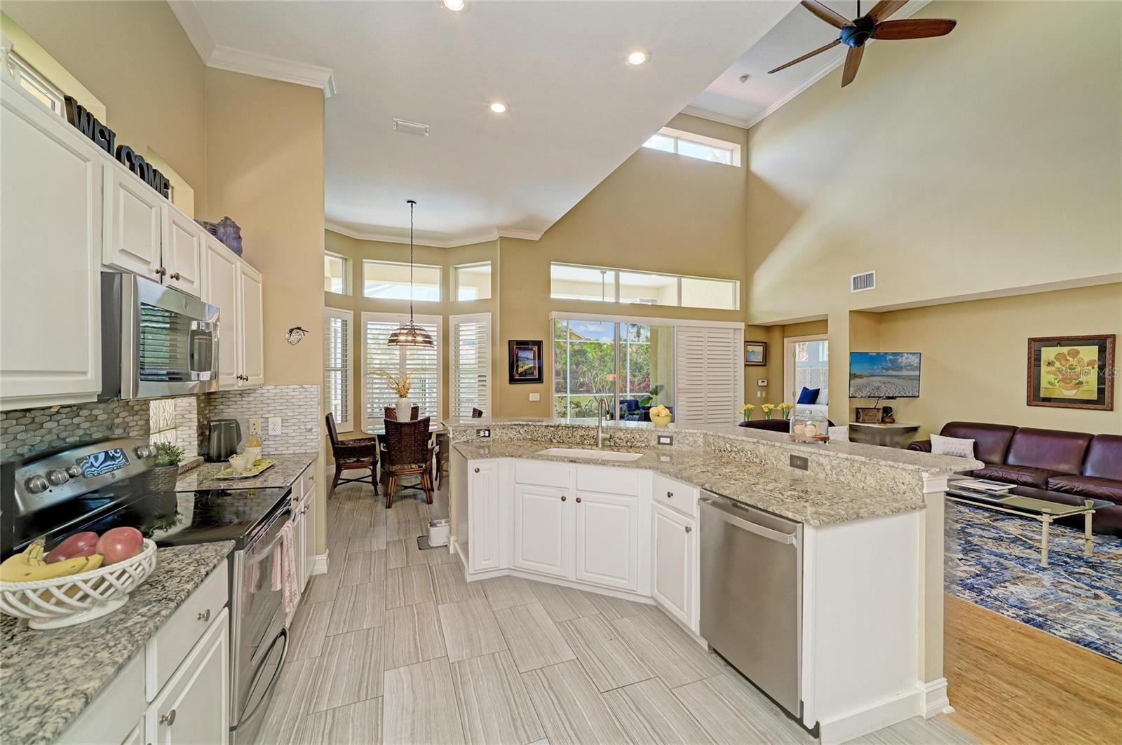 308 10TH AVE E, PALMETTO, FL — photo 22