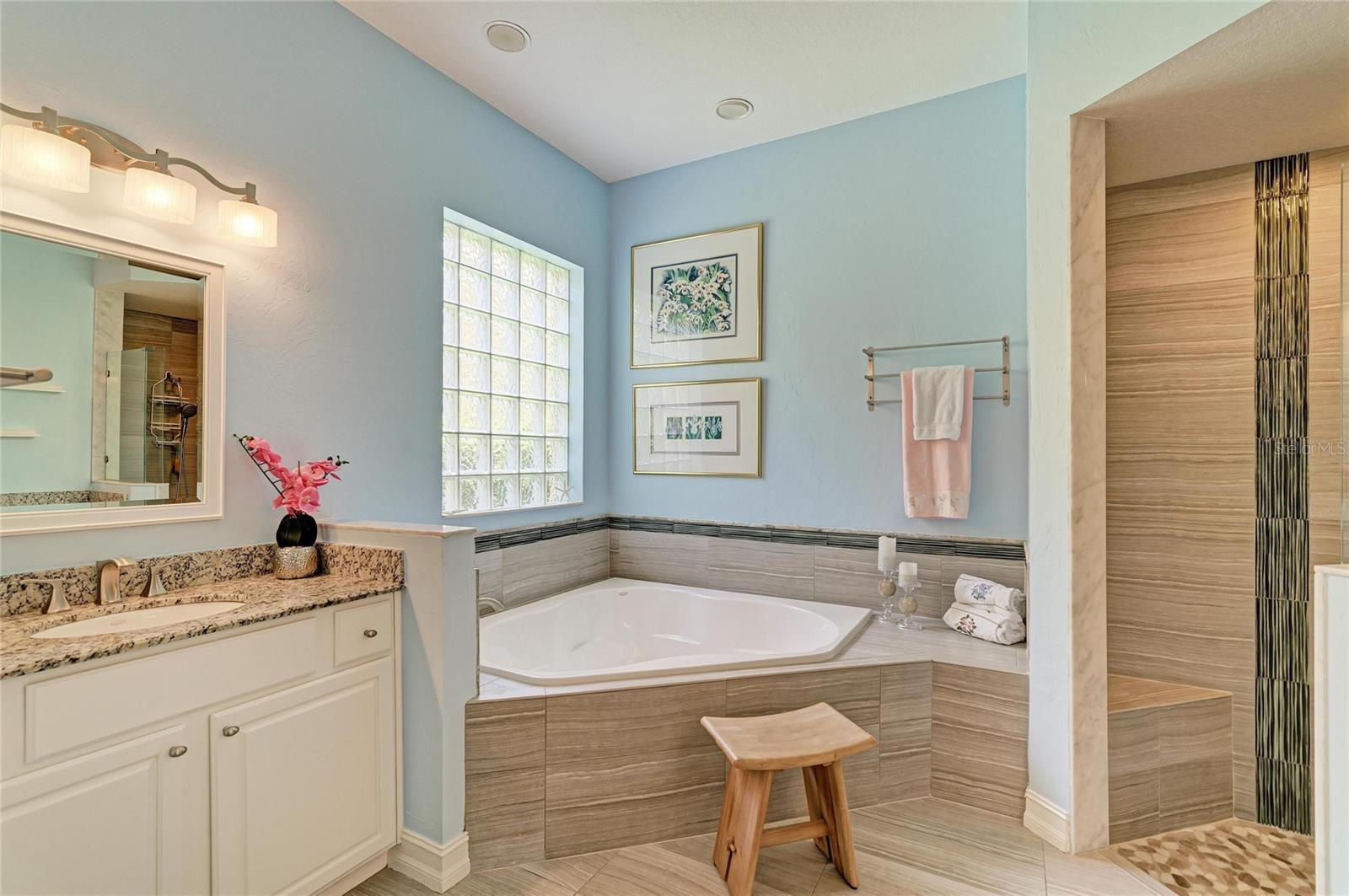 308 10TH AVE E, PALMETTO, FL — photo 29