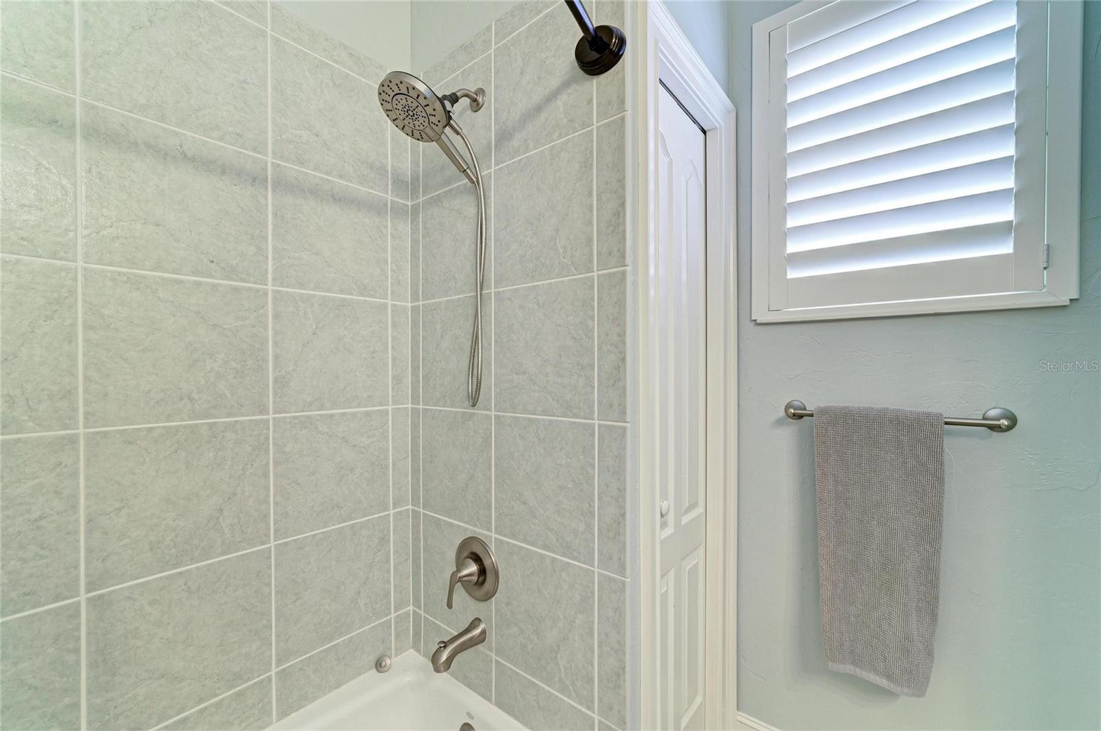 308 10TH AVE E, PALMETTO, FL — photo 46