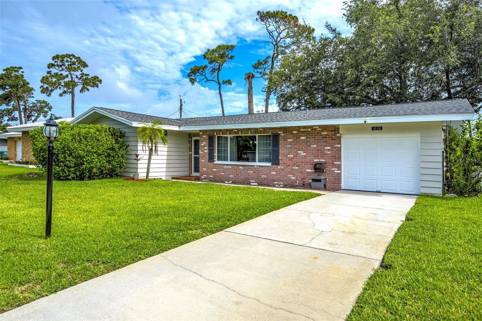 1636 LEISURE DR, CLEARWATER, FL