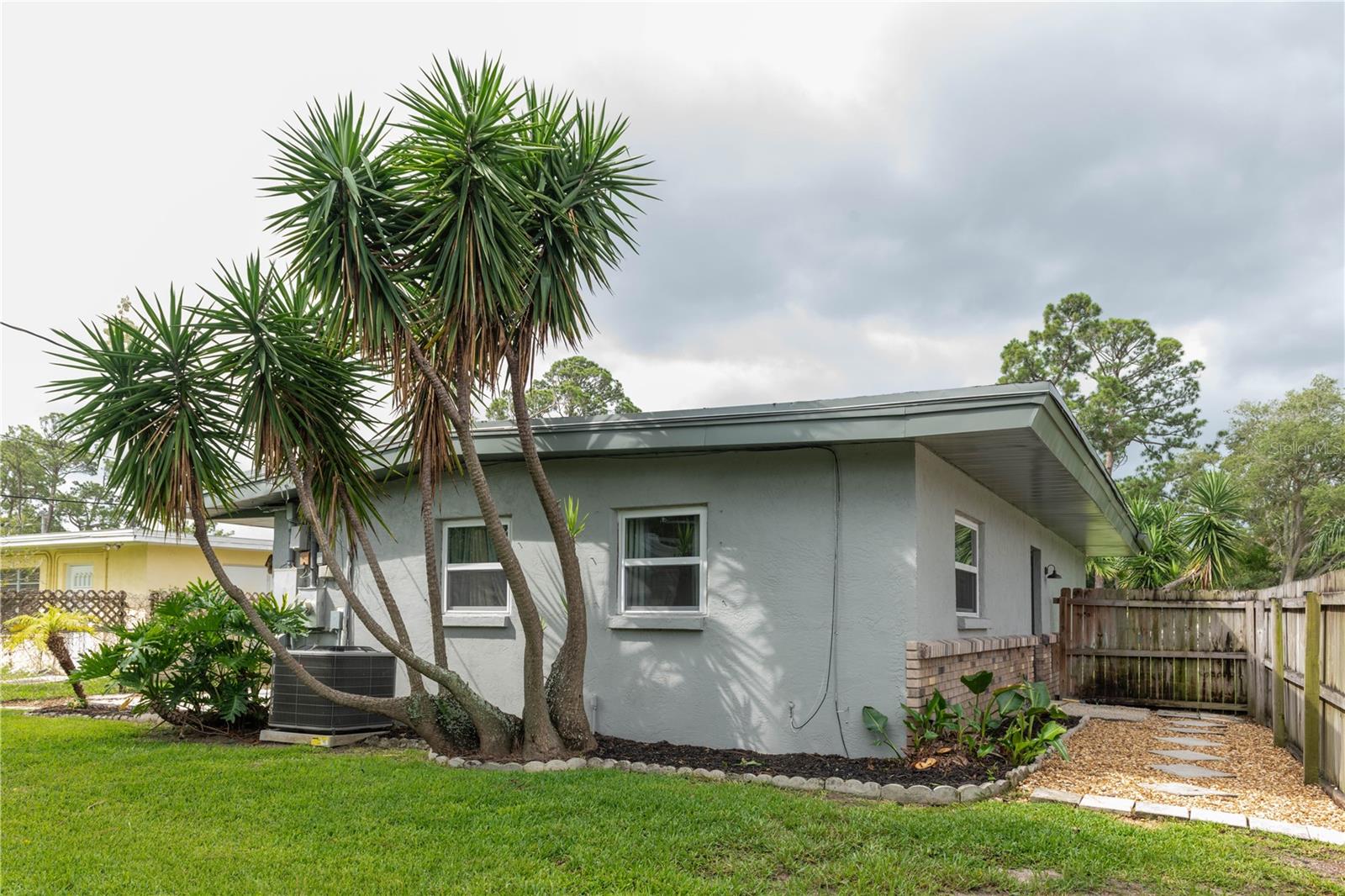 2215 GARFIELD DR, SOUTH DAYTONA, FL — photo 11