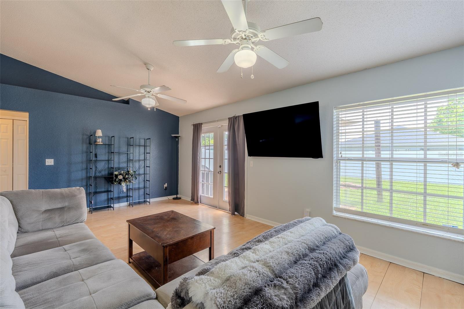 145 EAGLE POINT BLVD, AUBURNDALE, FL — photo 11