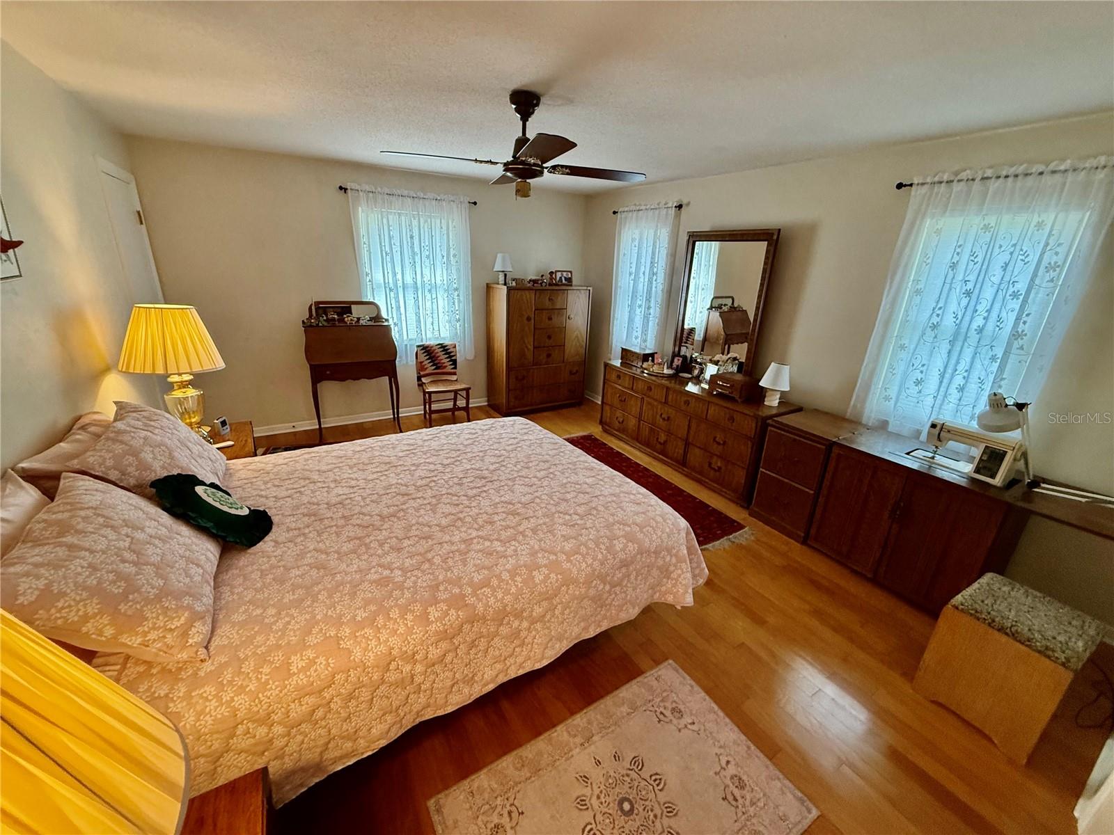 1853 PARADISE LN, CLEARWATER, FL — photo 34