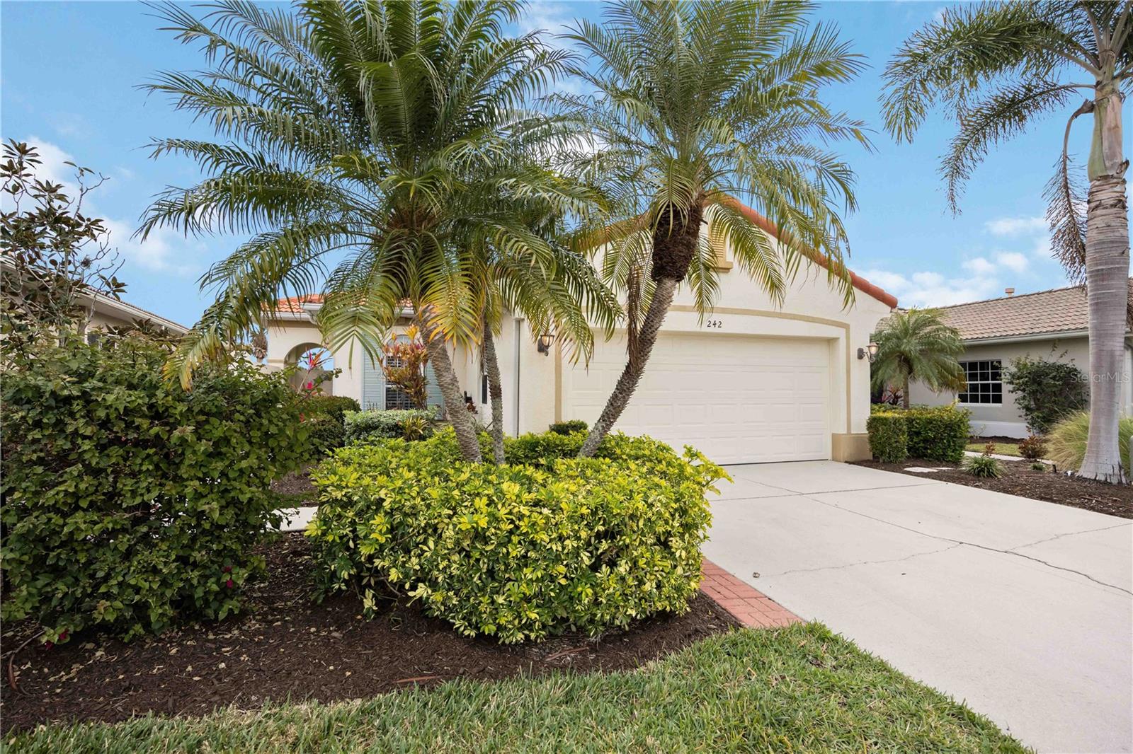 242 MESTRE PL, NOKOMIS, FL