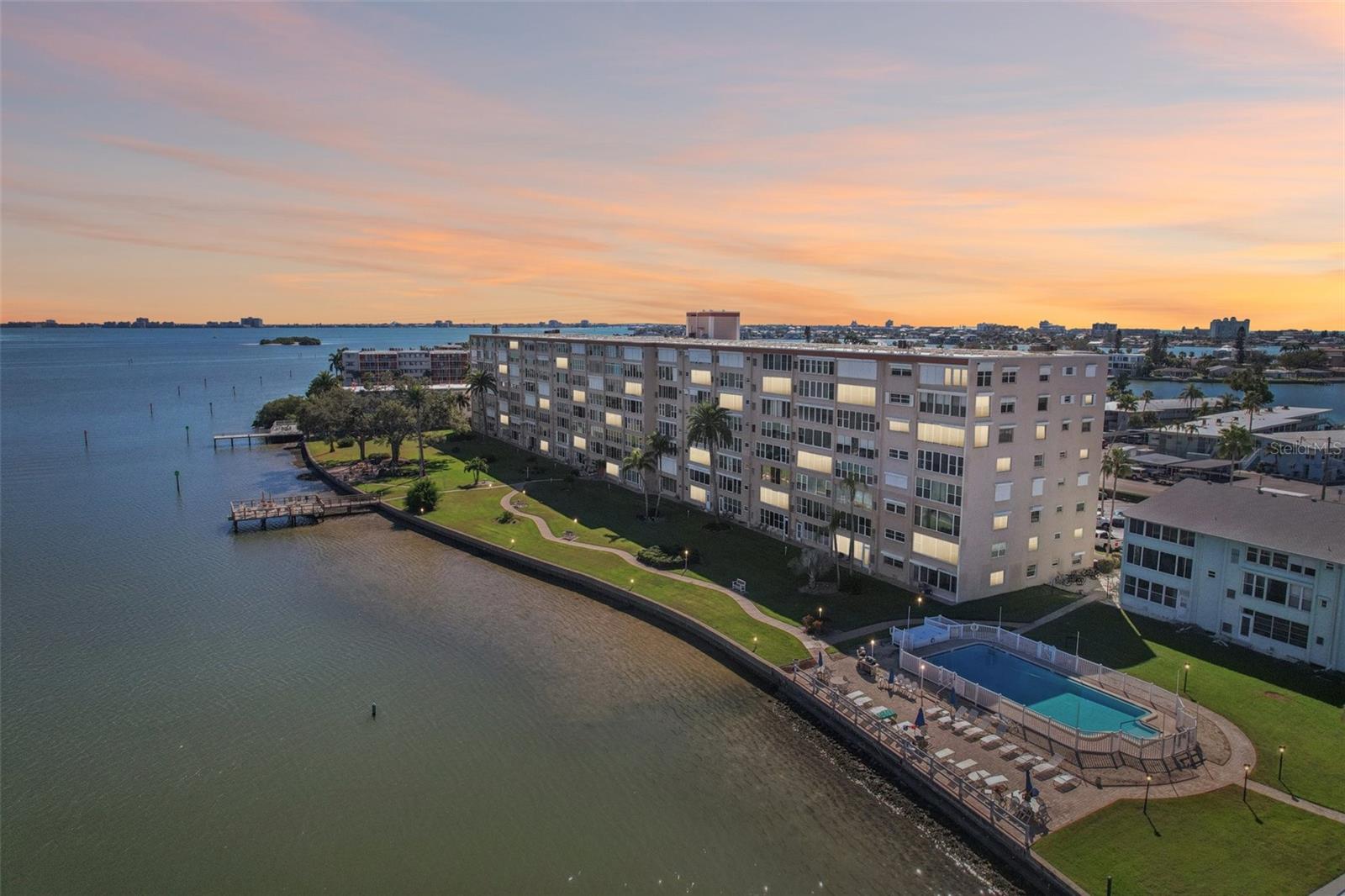1847 SHORE DR S #711, SOUTH PASADENA, FL