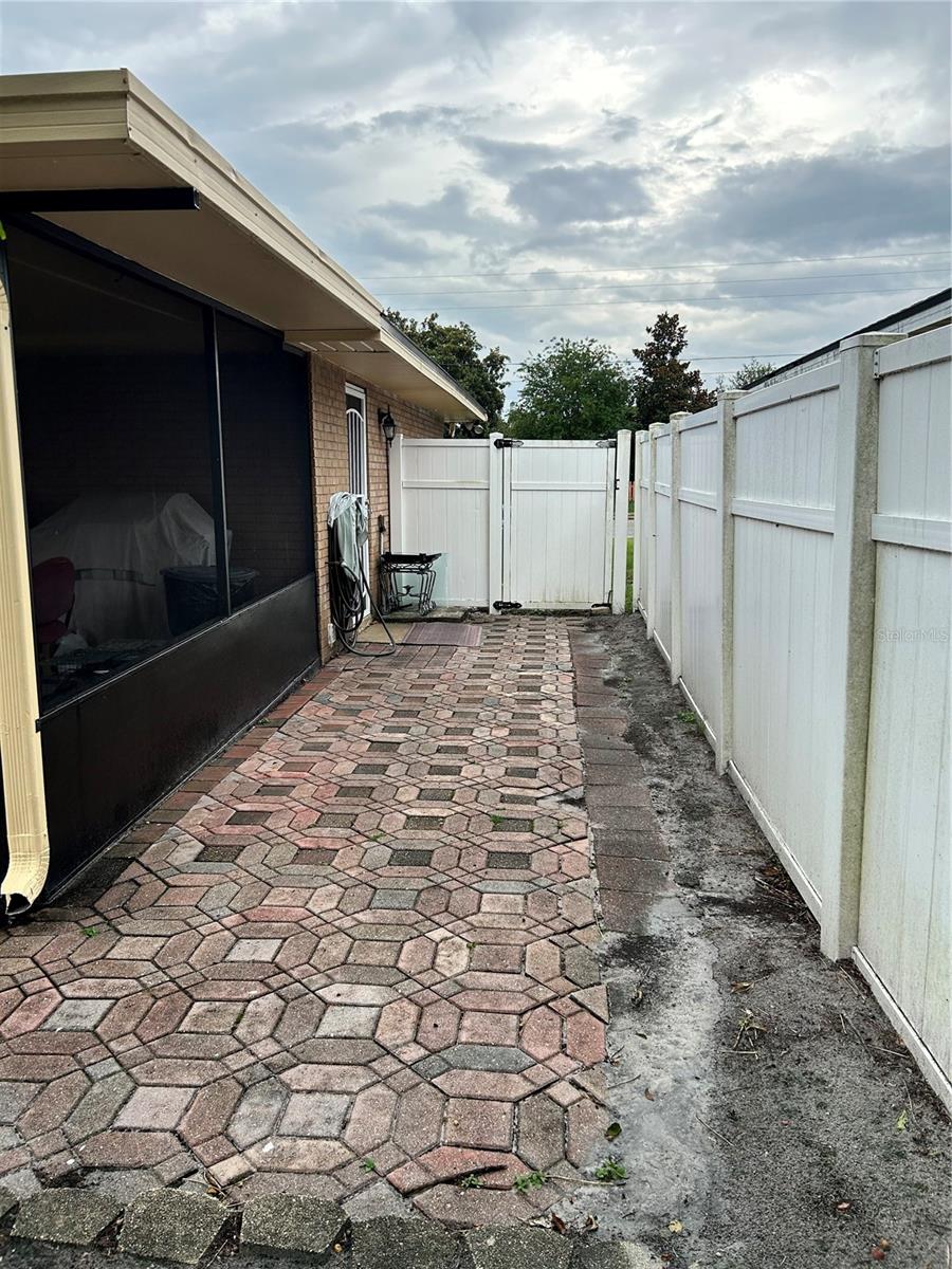 1448 E NORMANDY, DELTONA, FL — photo 41