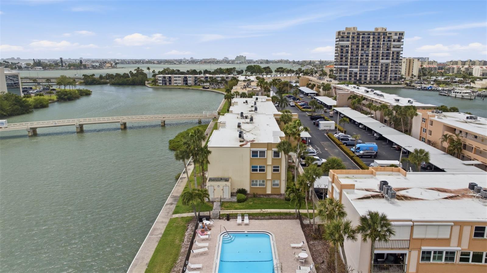 7465 BAY ISLAND DR S #112, SOUTH PASADENA, FL — photo 32