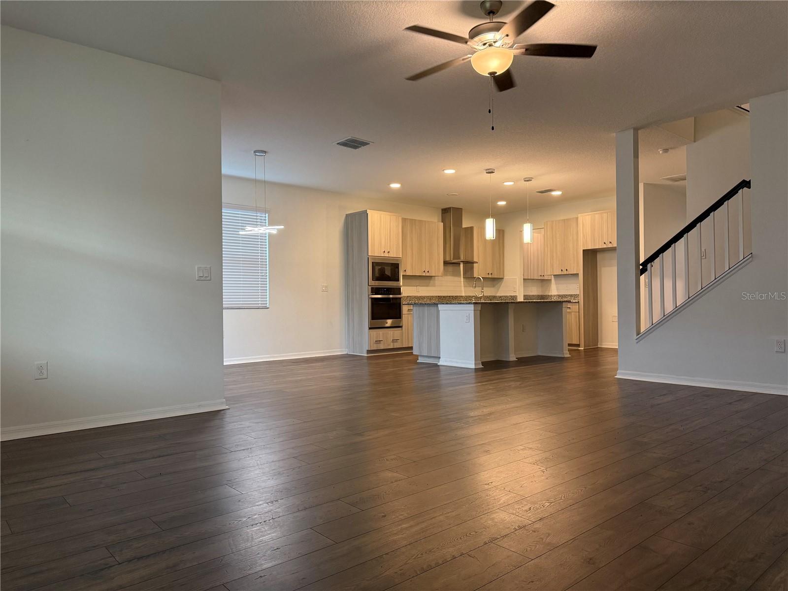 33263 SYCAMORE LEAF DR, WESLEY CHAPEL, FL — photo 23