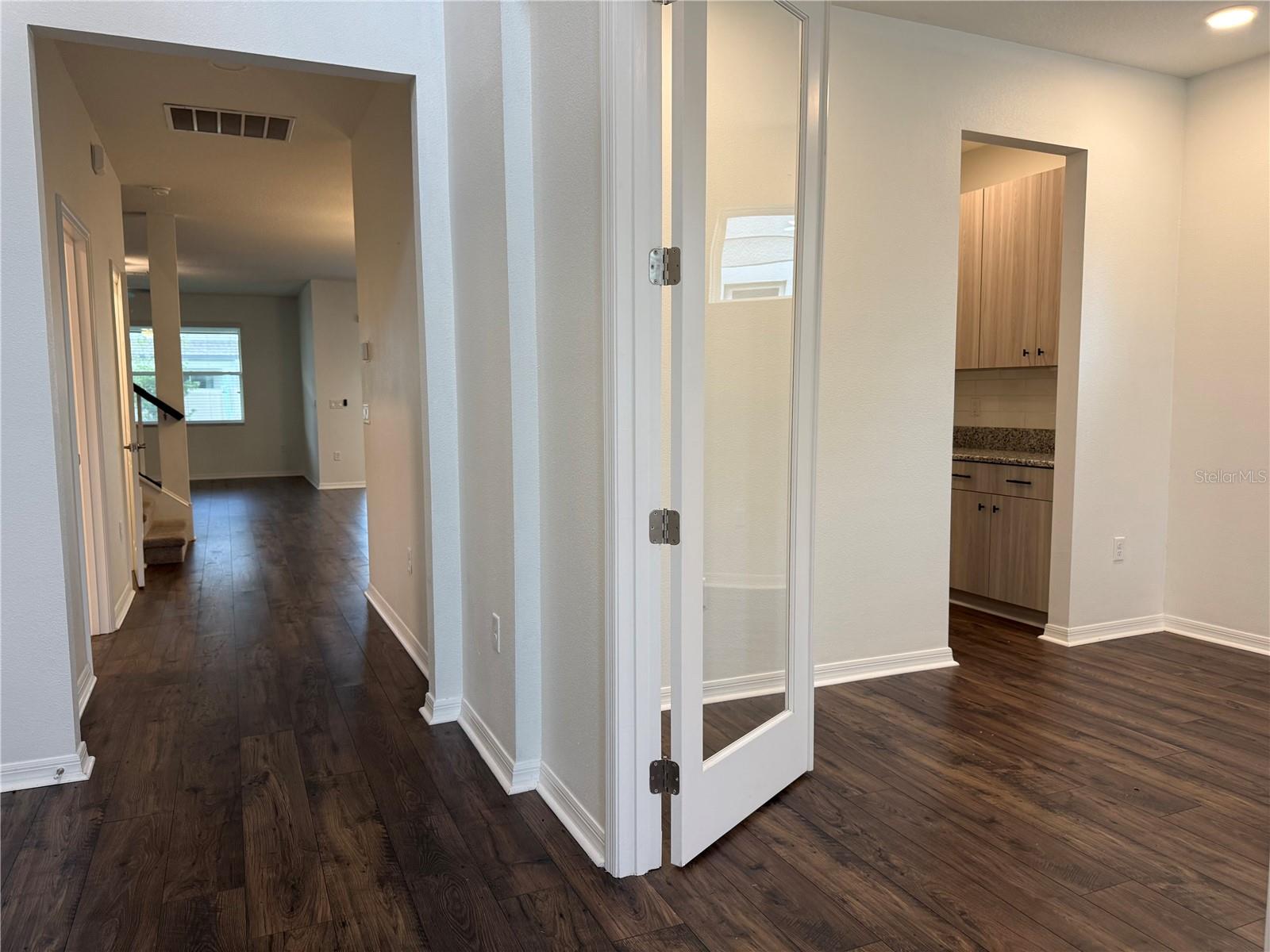 33263 SYCAMORE LEAF DR, WESLEY CHAPEL, FL — photo 47