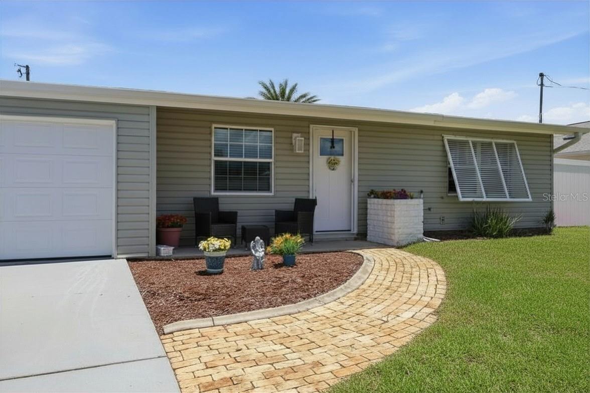 201 E TARPON BLVD NW, PORT CHARLOTTE, FL — photo 3