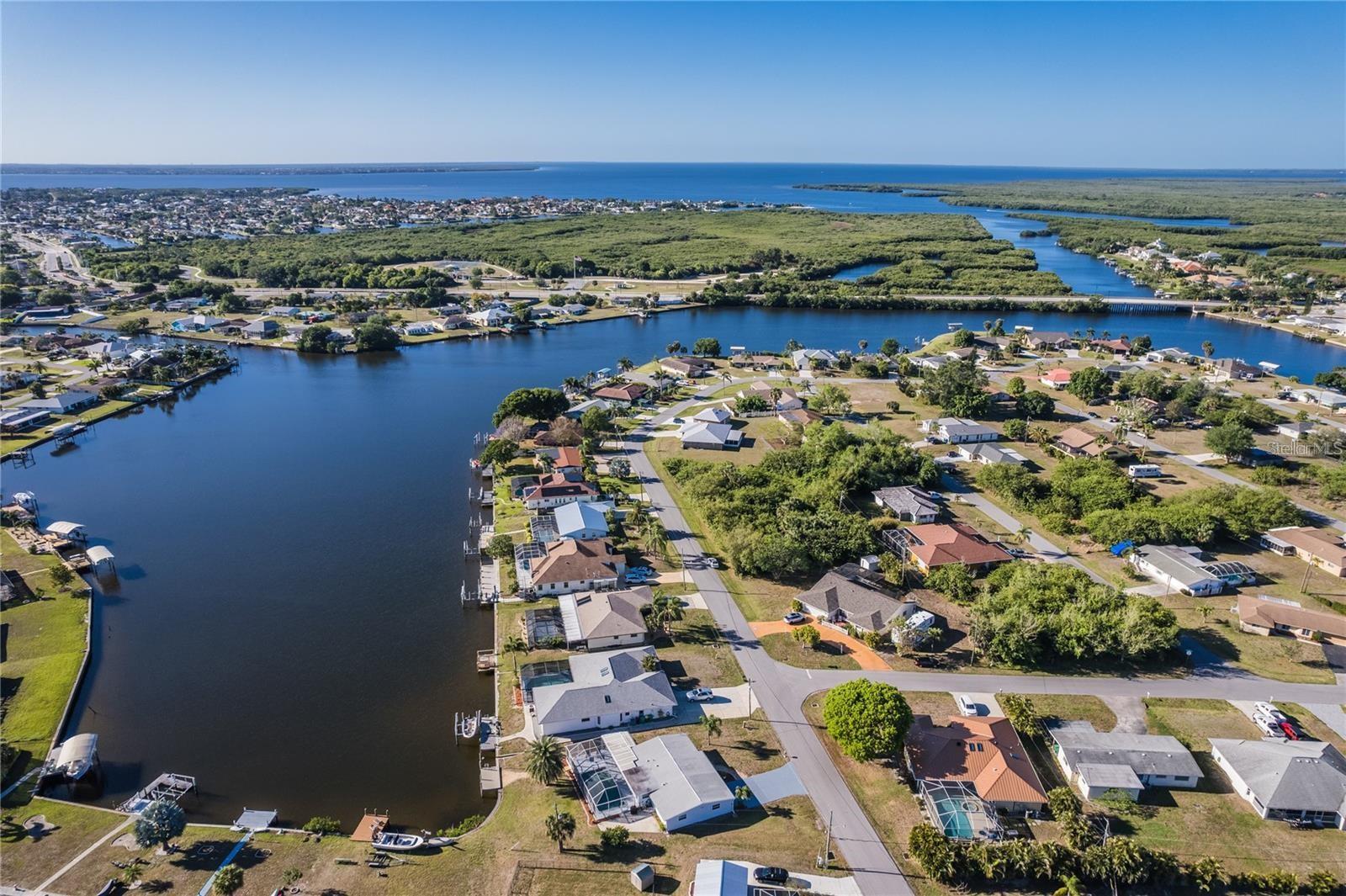 201 E TARPON BLVD NW, PORT CHARLOTTE, FL — photo 33
