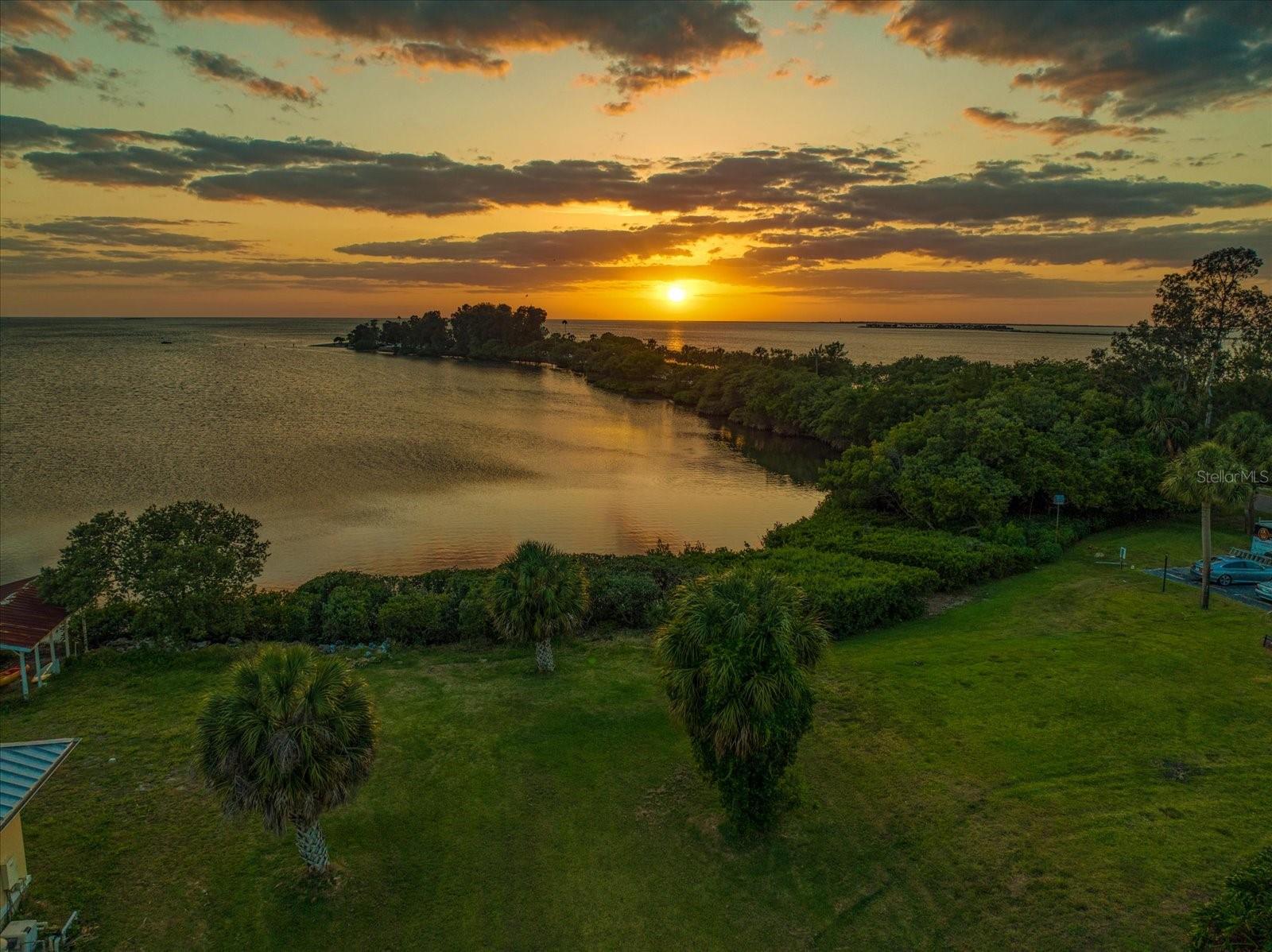 1725 GULF RD, TARPON SPRINGS, FL — photo 5