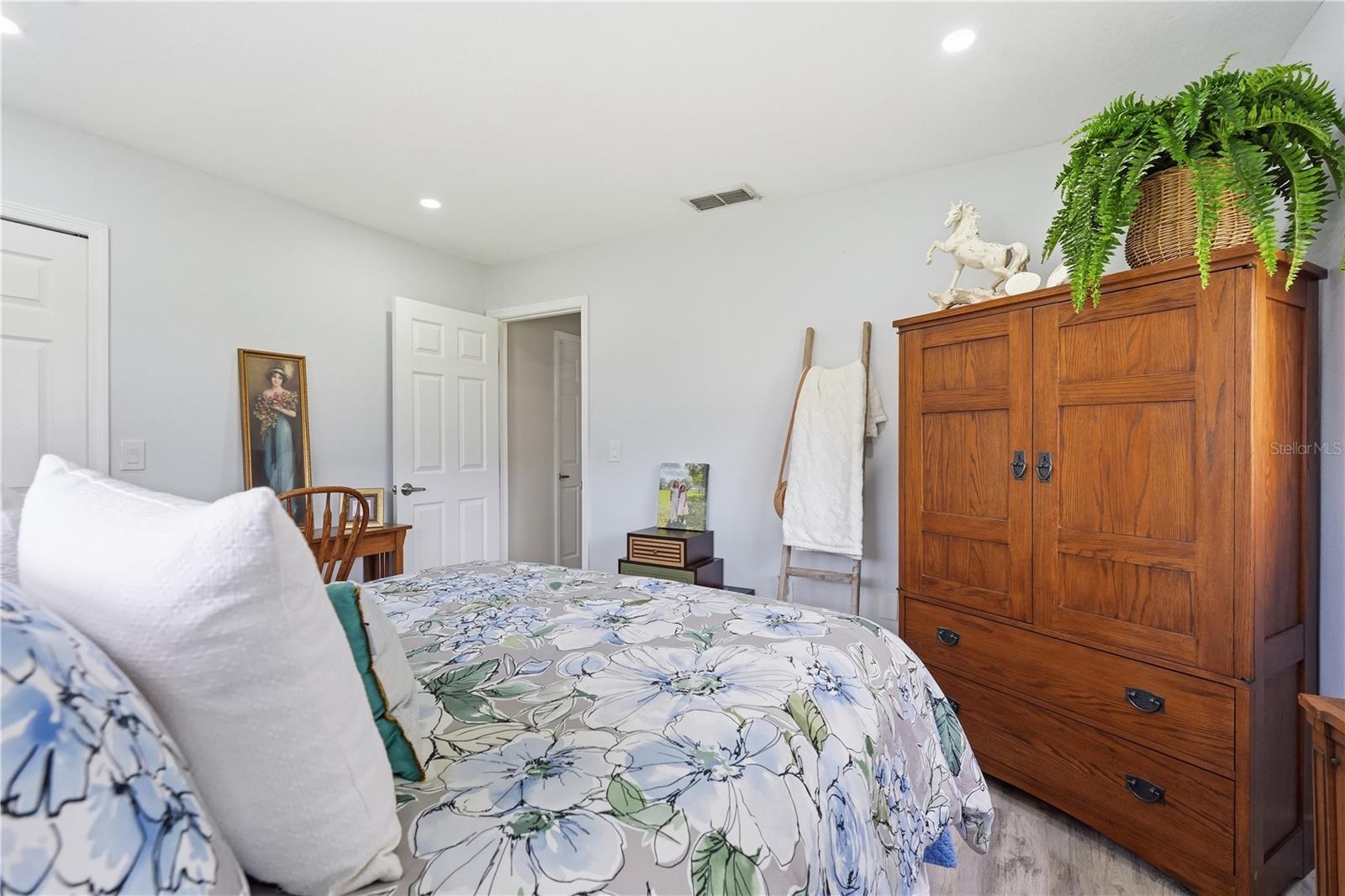 11094 SW 79TH AVE, OCALA, FL — photo 16