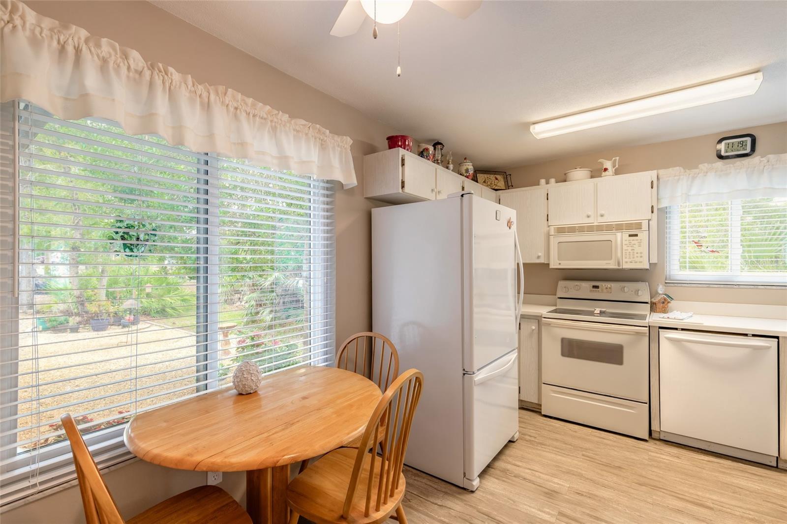 160 MAGNOLIA LOOP, PORT ORANGE, FL — photo 14