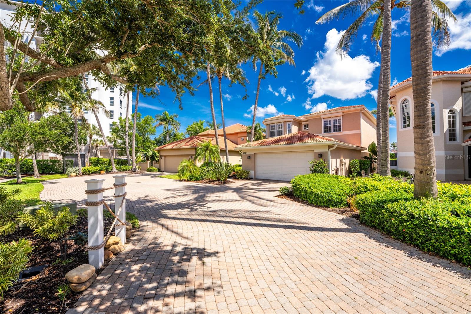 3341 SUNSET KEY CIR, PUNTA GORDA, FL — photo 2