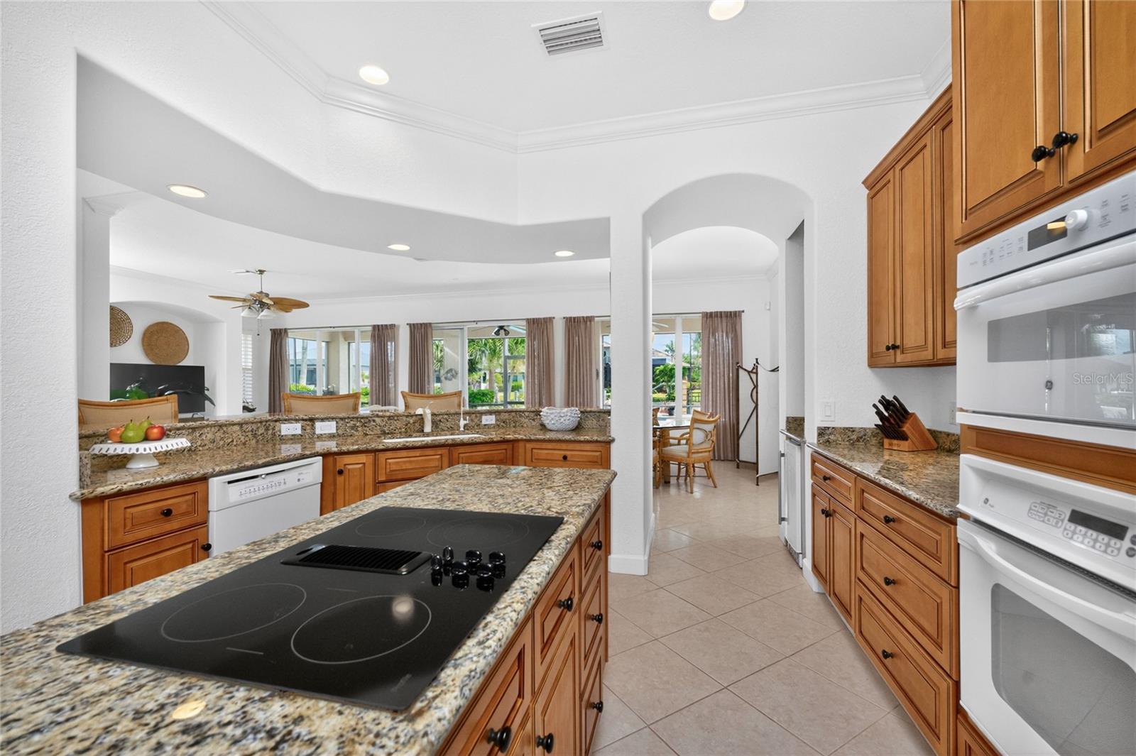 3341 SUNSET KEY CIR, PUNTA GORDA, FL — photo 17