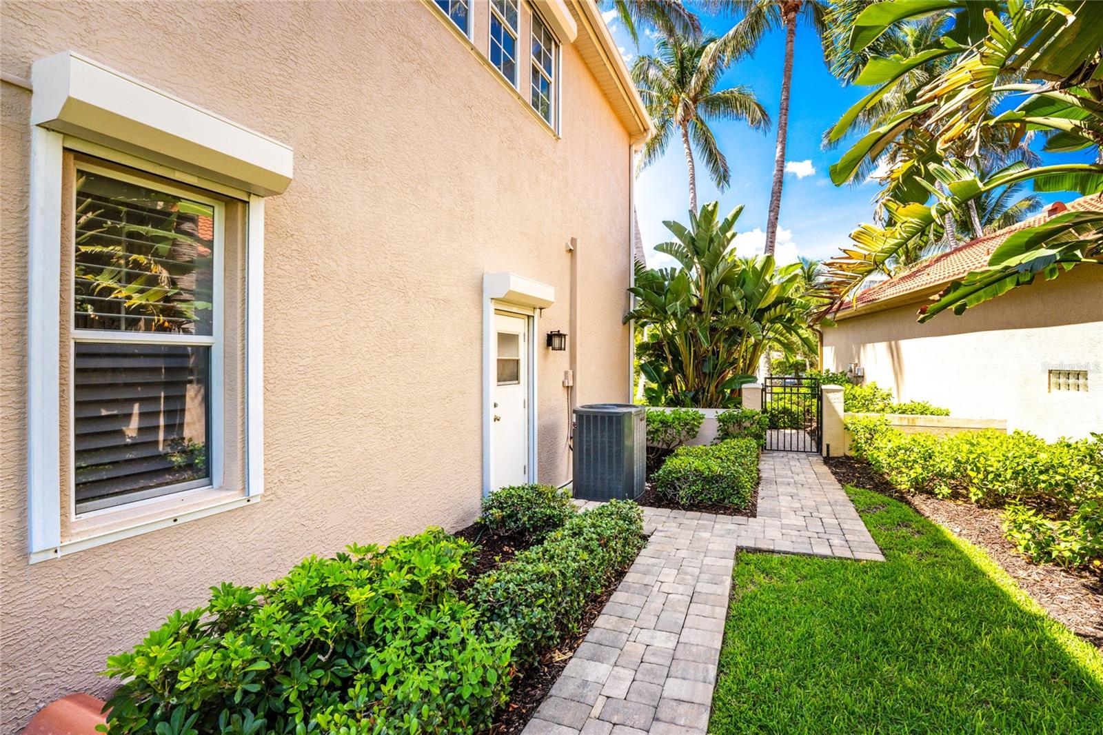 3341 SUNSET KEY CIR, PUNTA GORDA, FL — photo 38