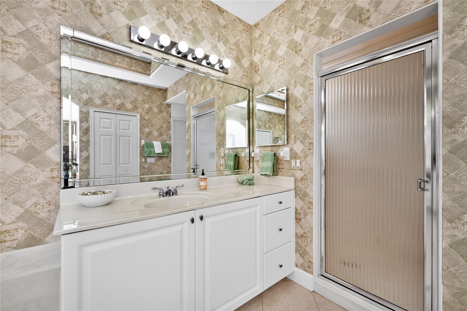 3341 SUNSET KEY CIR, PUNTA GORDA, FL — photo 51