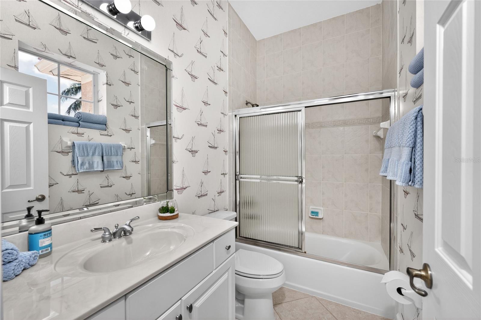 3341 SUNSET KEY CIR, PUNTA GORDA, FL — photo 54