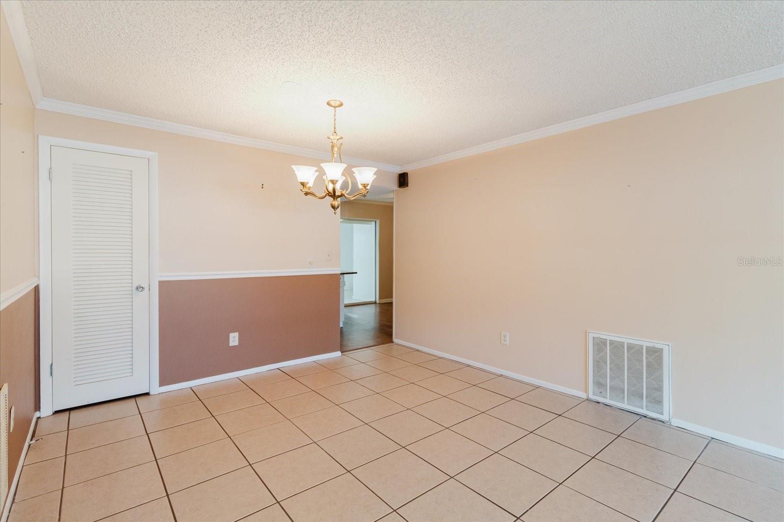 1201 CARA DR, LARGO, FL — photo 24