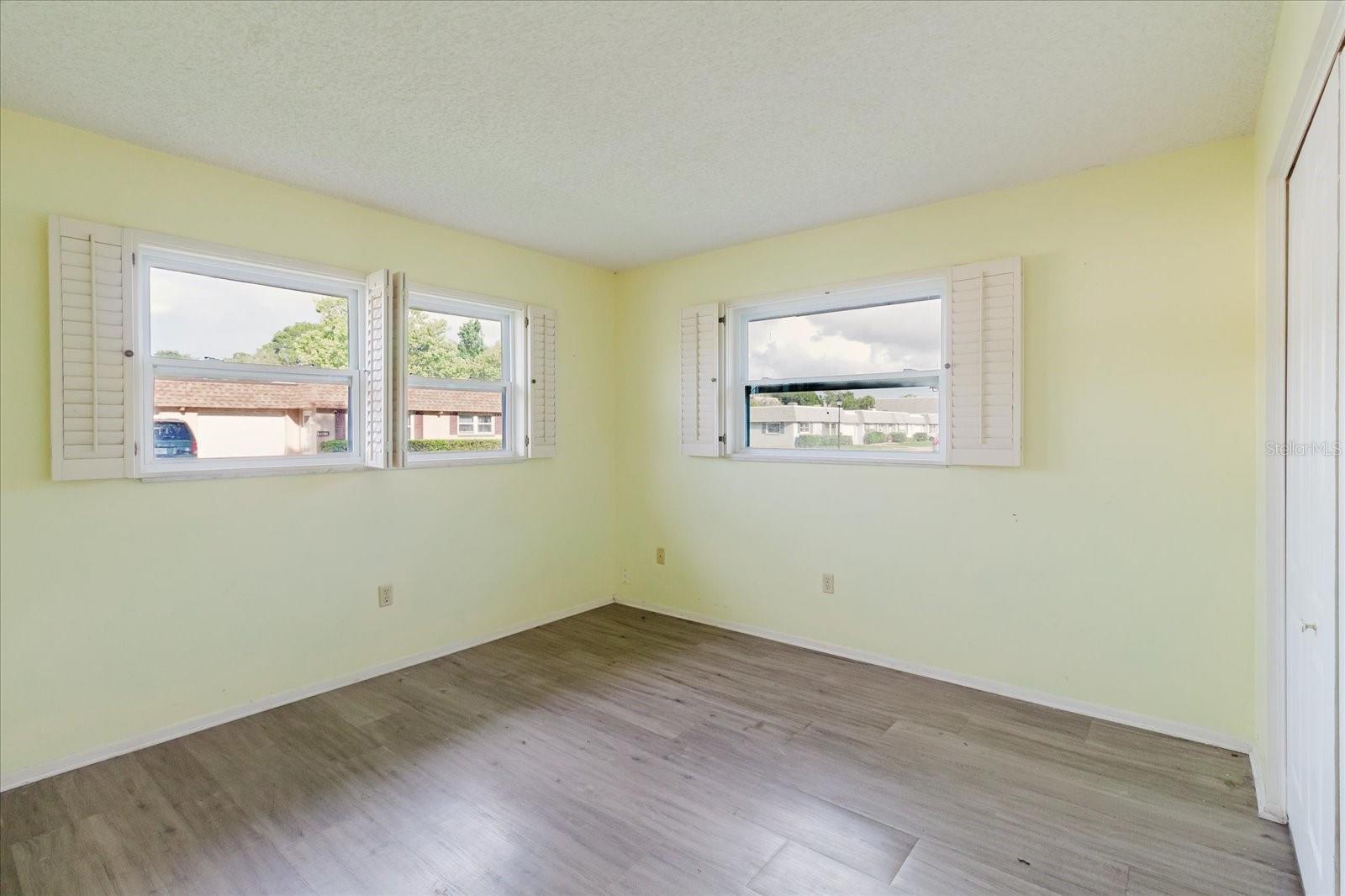 1201 CARA DR, LARGO, FL — photo 43
