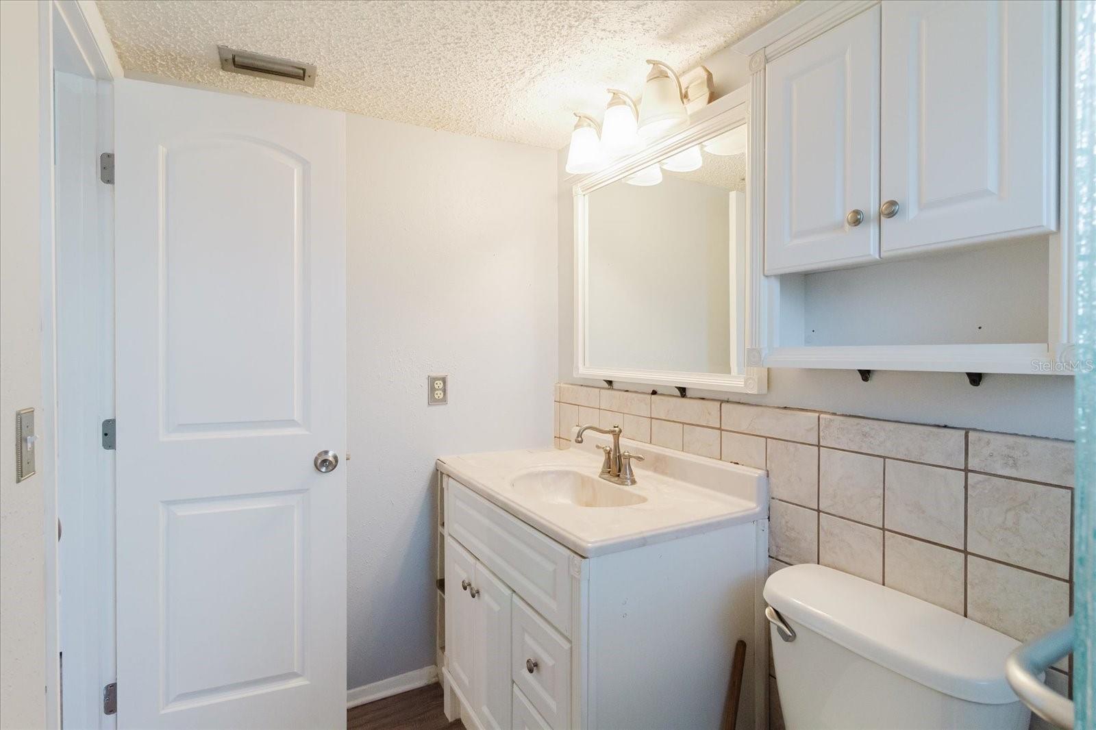1201 CARA DR, LARGO, FL — photo 54