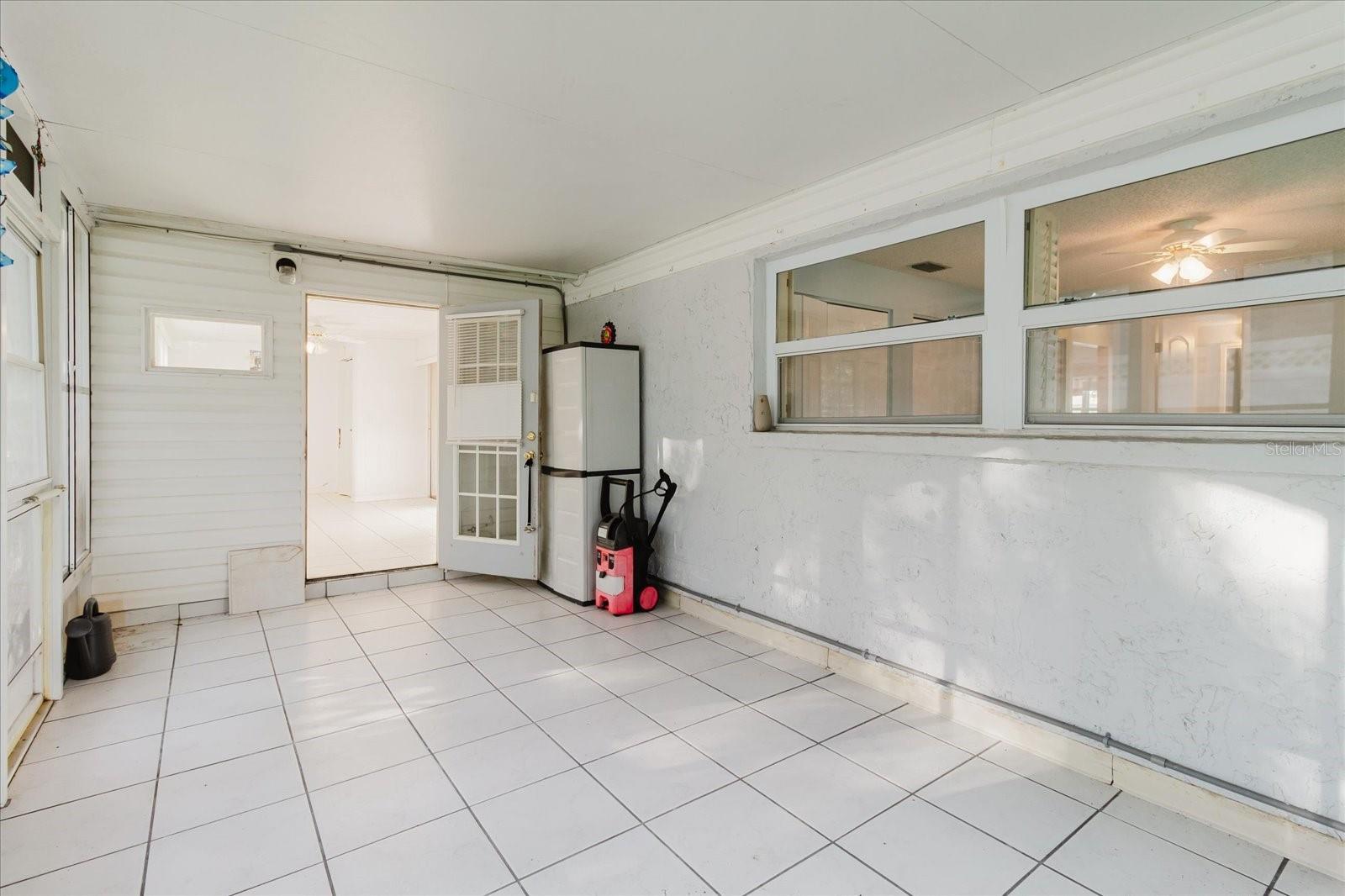 1201 CARA DR, LARGO, FL — photo 60