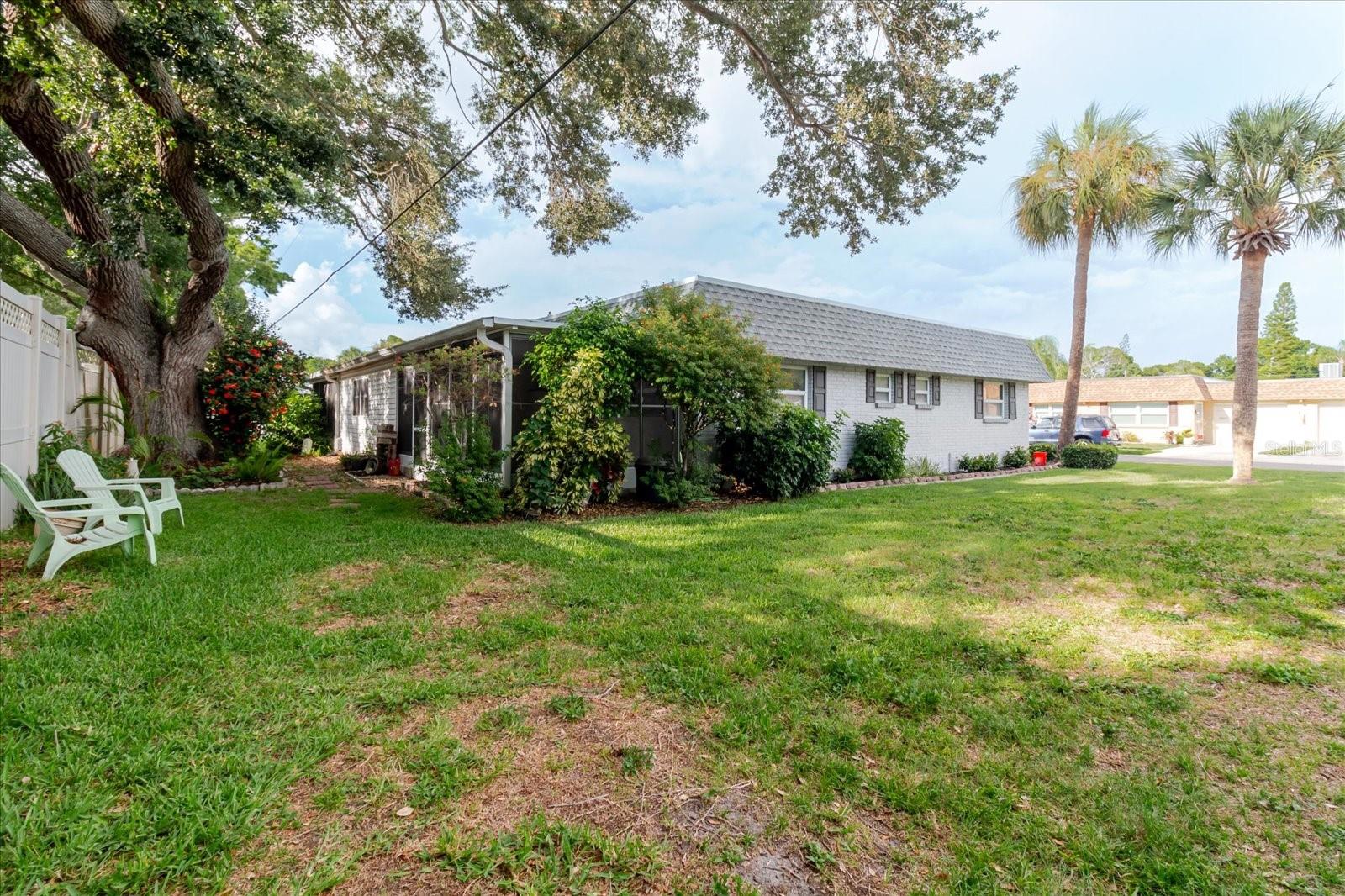 1201 CARA DR, LARGO, FL — photo 65