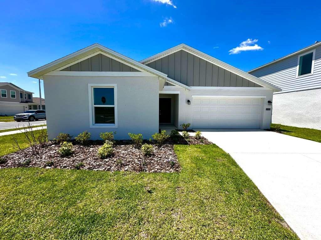 2102 CHRIS DR, WINTER HAVEN, FL — photo 2