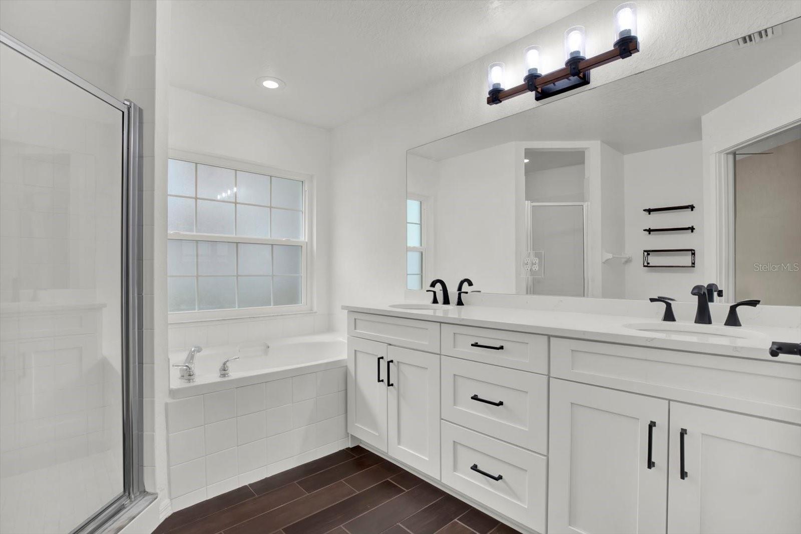 16002 ROBEY CT, TAMPA, FL — photo 12