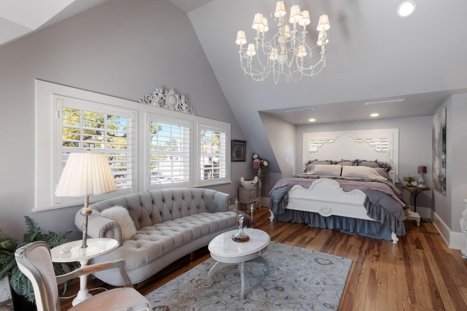 1829 BOUGAINVILLEA ST, SARASOTA, FL — photo 44