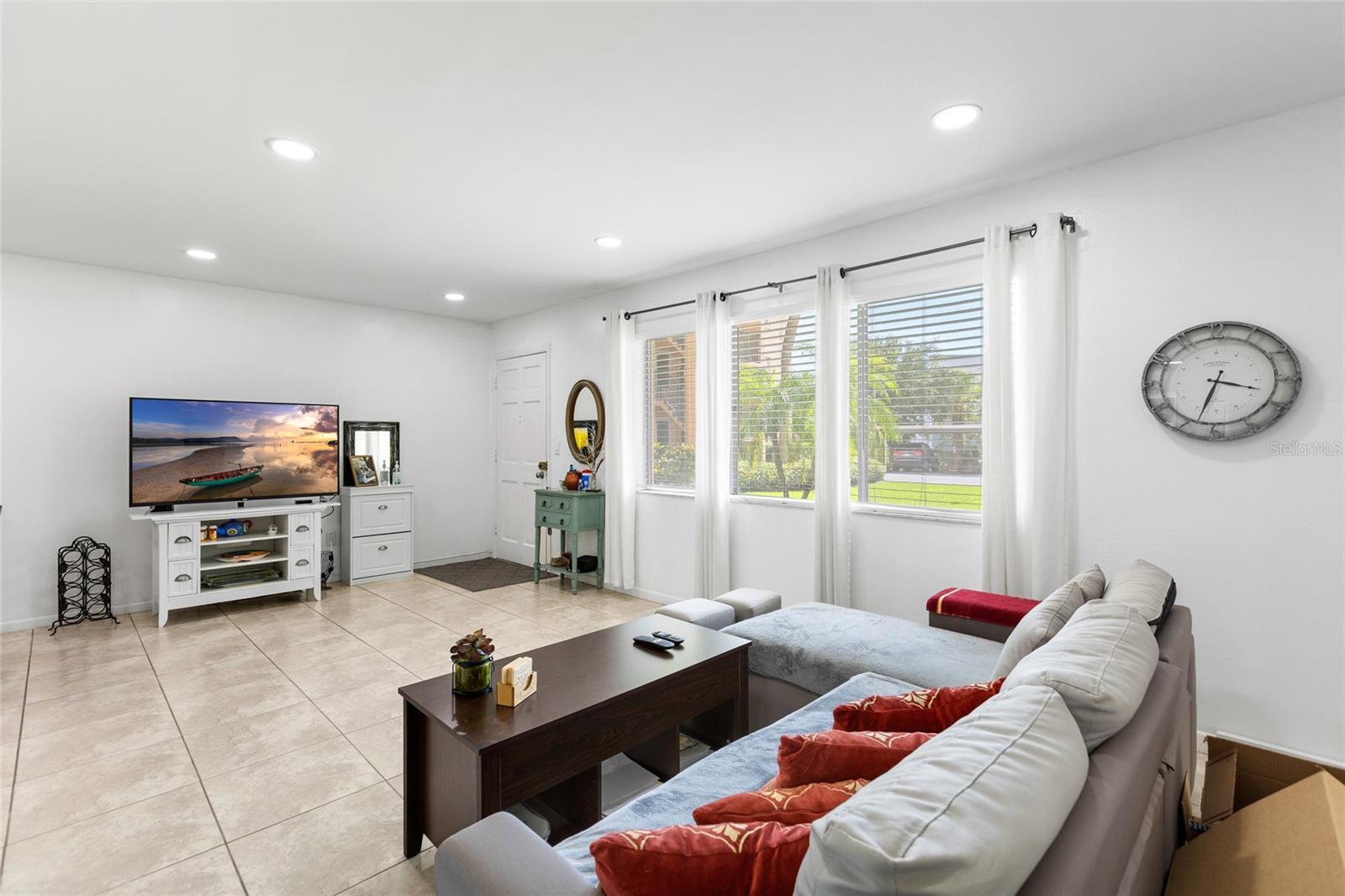2525 W BAY DR #D13, LARGO, FL — photo 6