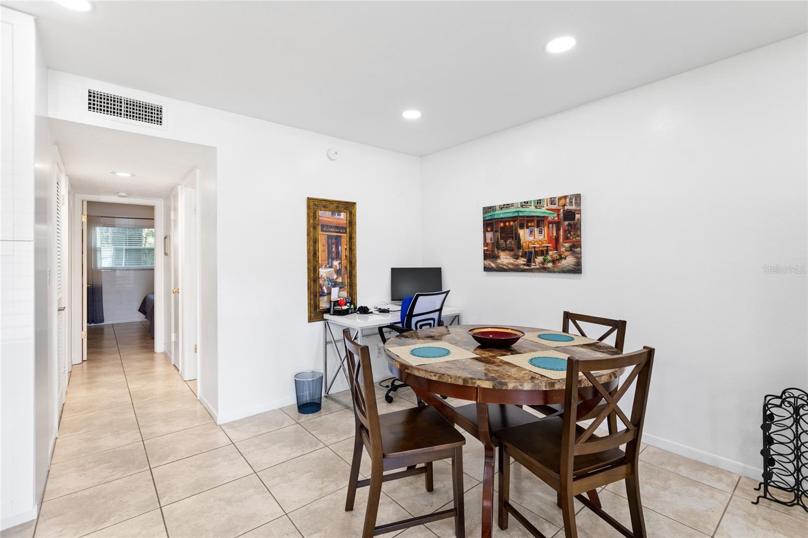 2525 W BAY DR #D13, LARGO, FL — photo 10