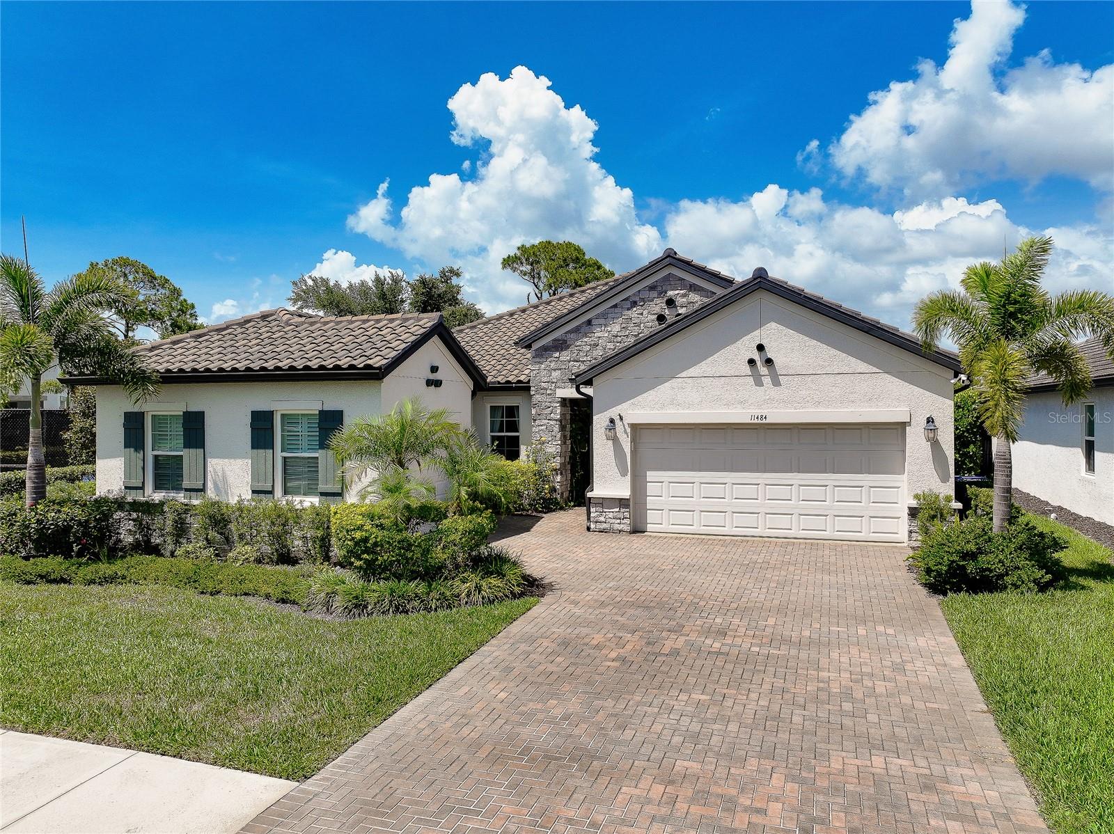 11484 MONTSERRAT DR, VENICE, FL — photo 3