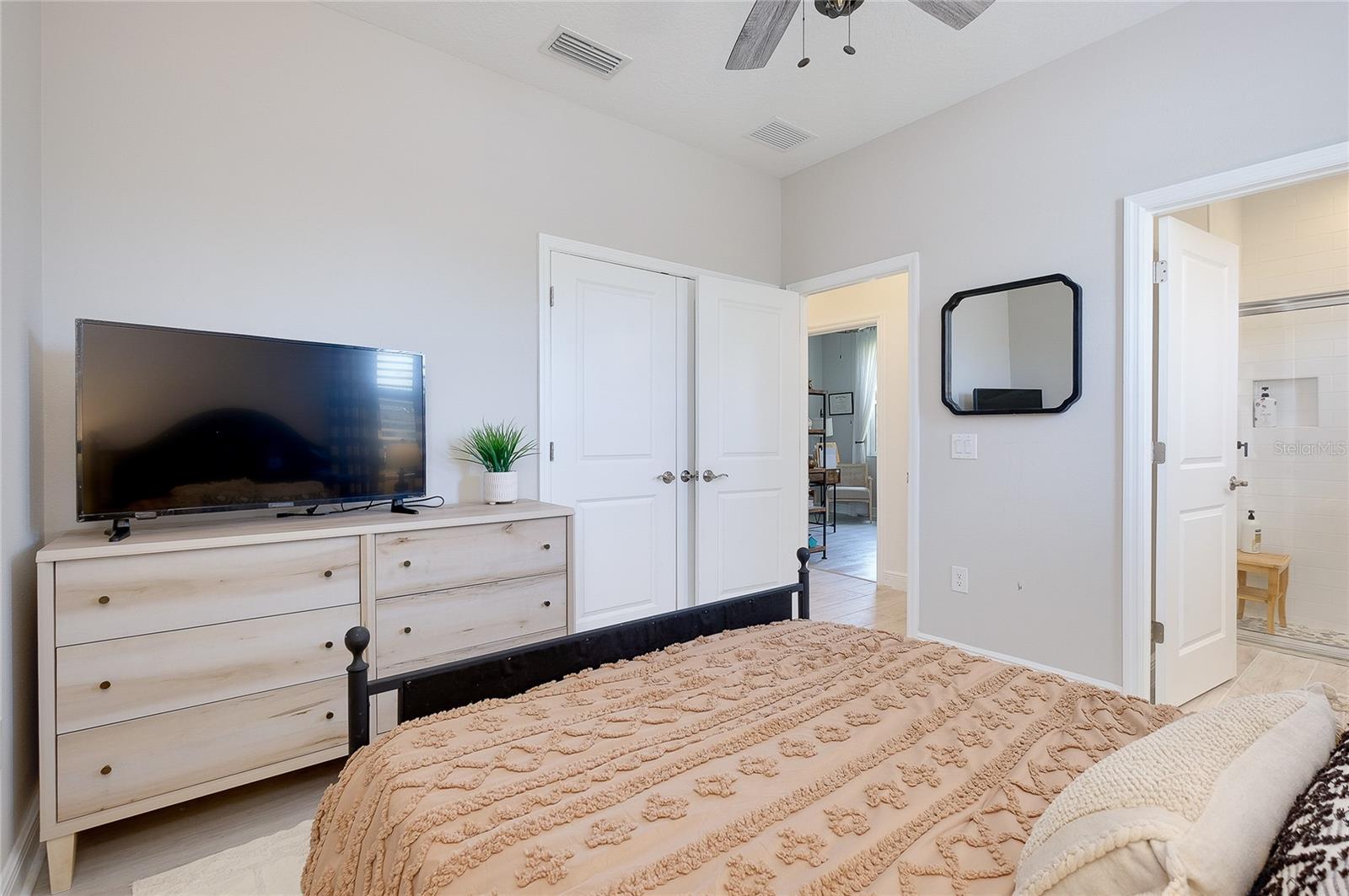 11484 MONTSERRAT DR, VENICE, FL — photo 37