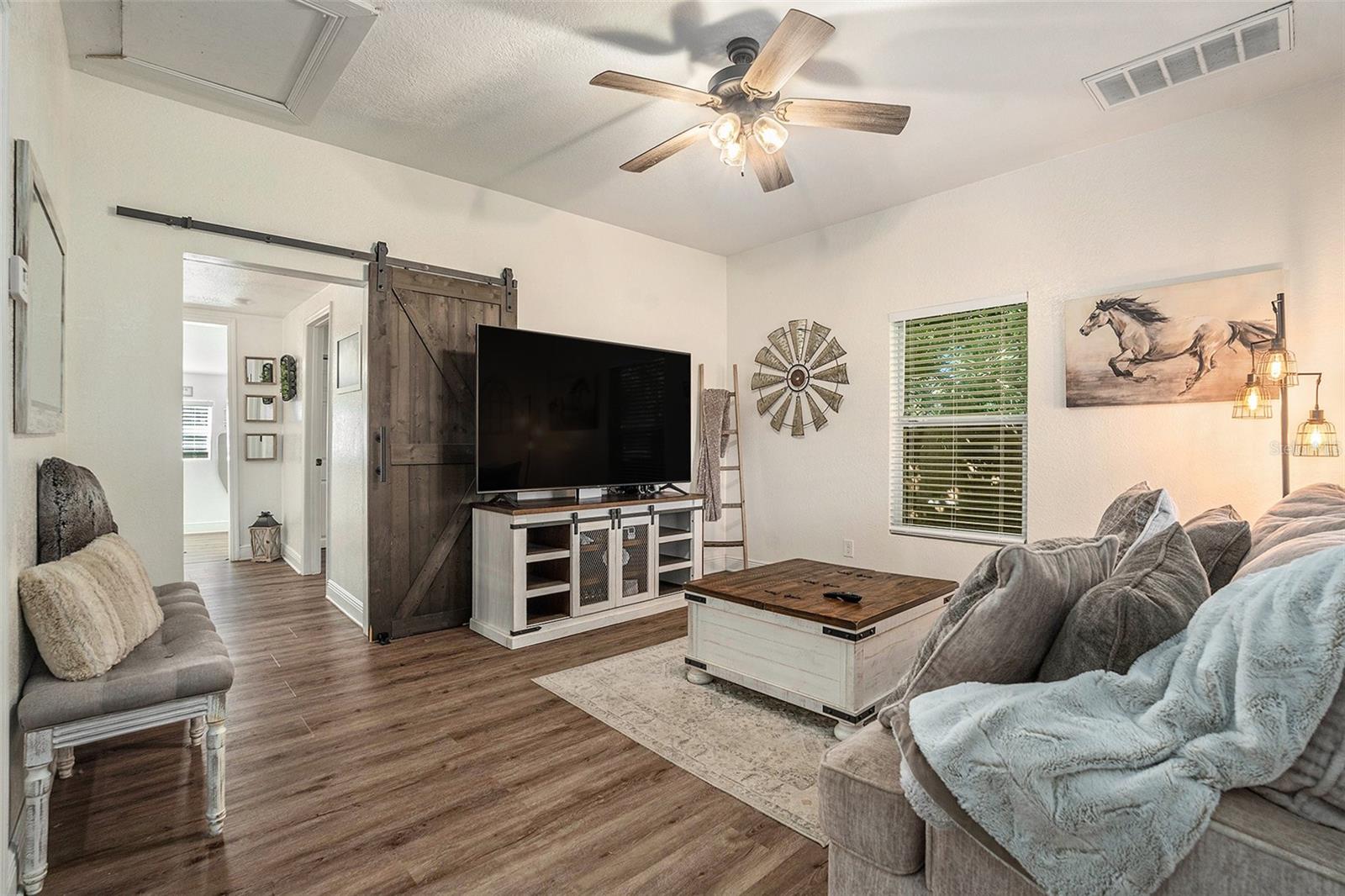4921 6TH ST, ZEPHYRHILLS, FL — photo 5